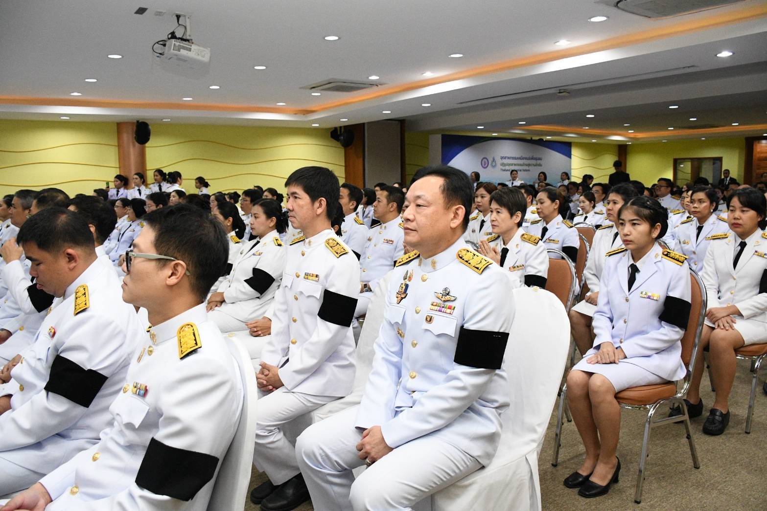 กพร. ร่วมพิธีบำเพ็ญกุศลปัณรสมวาร 15 วัน เพื่ออุทิศถวายเป็นพระราชกุศล สมเด็จพระนางเจ้าสิริกิติ์ พระบรมราชินีนาถ พระบรมราชชนนีพันปีหลวง