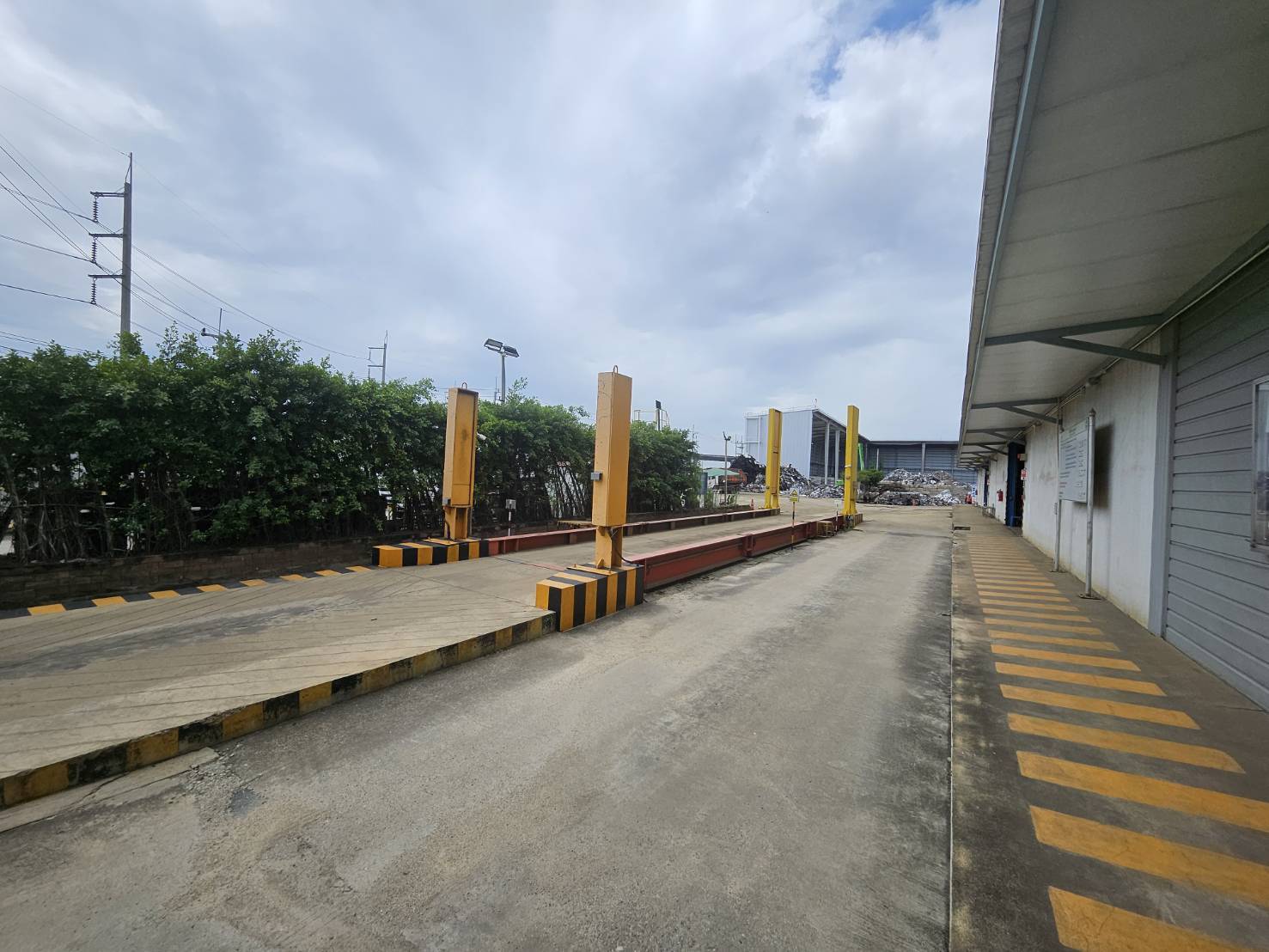 ผอ.สรข.8 ชลบุรี เข้าร่วมการฝึกอบรมเชิงปฏิบัติการ เรื่อง Control of Scrap Recycling and Waste Management