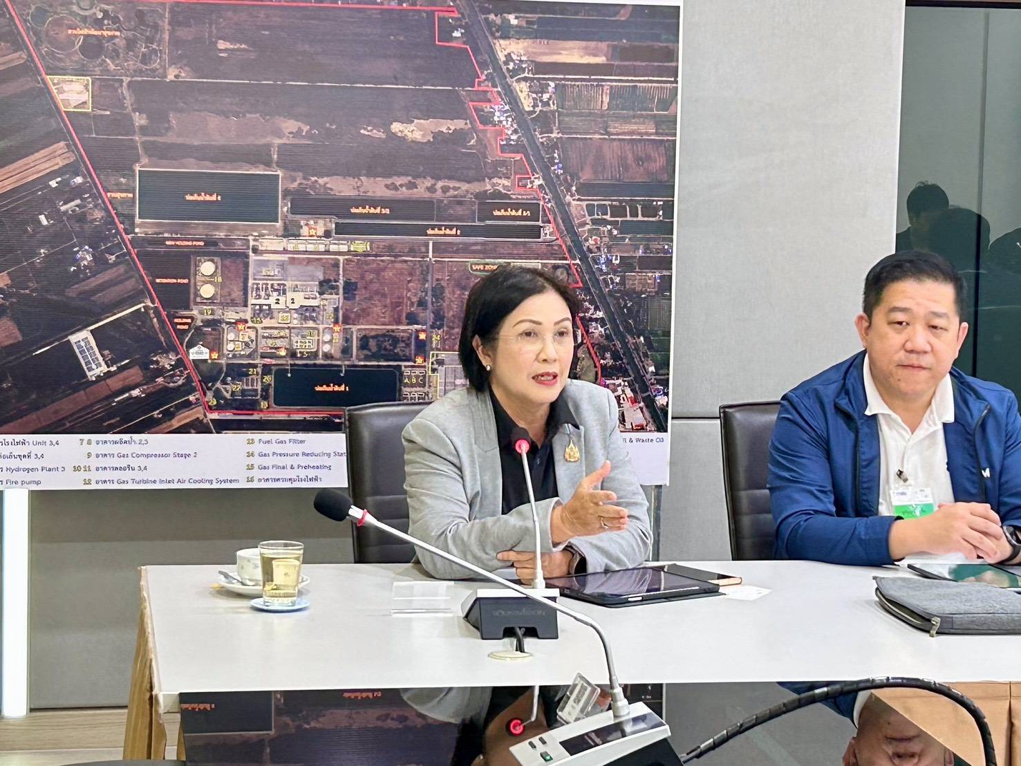 รพร.อารยา เข้าเยี่ยมชมโครงการวิจัยระบบการแยกแบล็คแมสจากแบตเตอรี่ยานยนต์ไฟฟ้าและแบตเตอรี่อุปกรณ์ไฟฟ้าแบบขยายขนาด ณ โรงไฟฟ้าวังน้อย