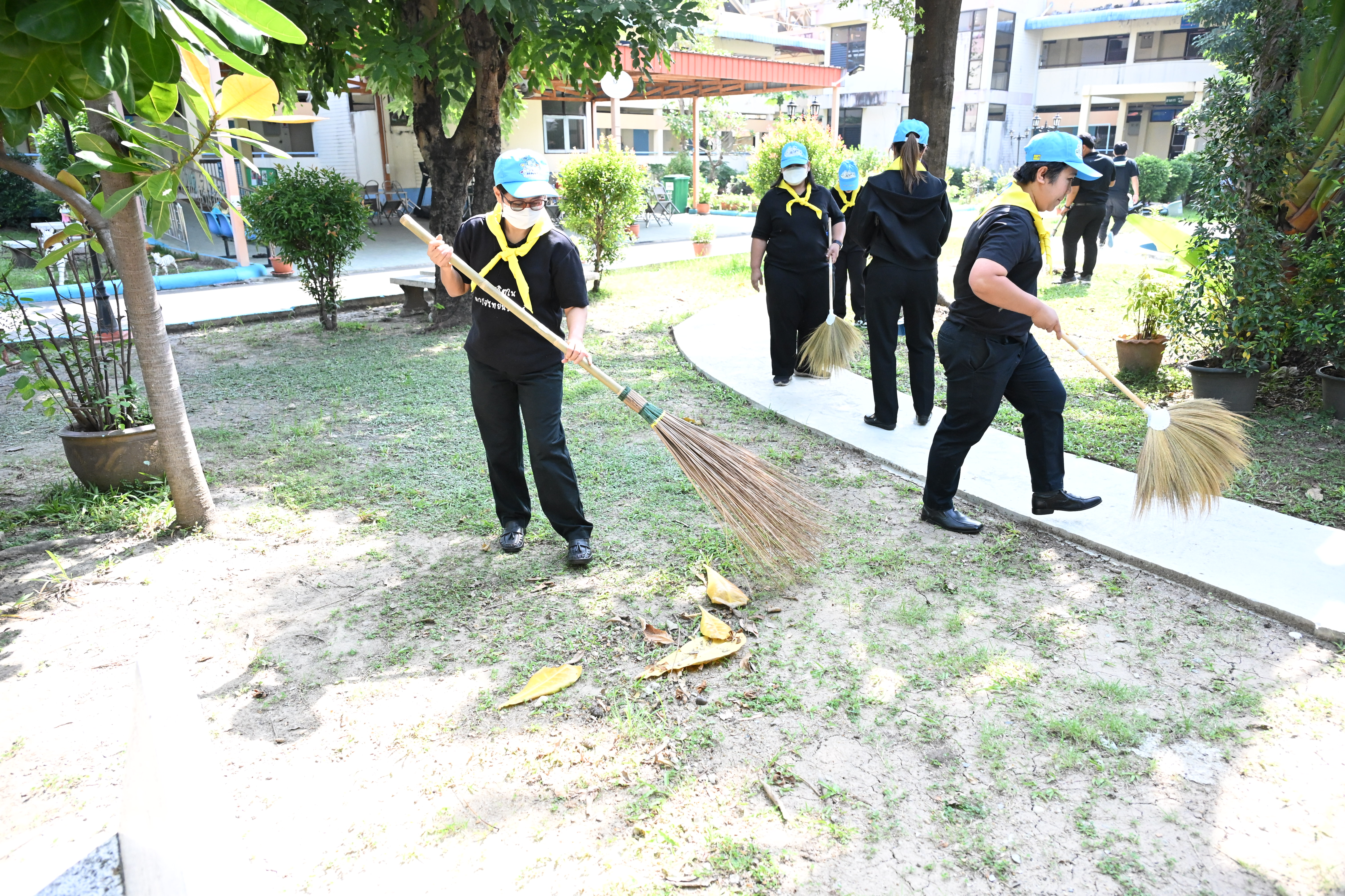 กพร. เข้าร่วมกิจกรรมจิตอาสา "อุตสาหกรรมรวมใจ ใส่ใจผู้สูงอายุ" เพื่อเทิดพระเกียรติพระบาทสมเด็จพระมงกุฎเกล้าเจ้าอยู่หัว และสมเด็จพระเจ้าภคินีเธอ เจ้าฟ้าเพชรรัตนราชสุดา สิริโสภาพัณณวดี