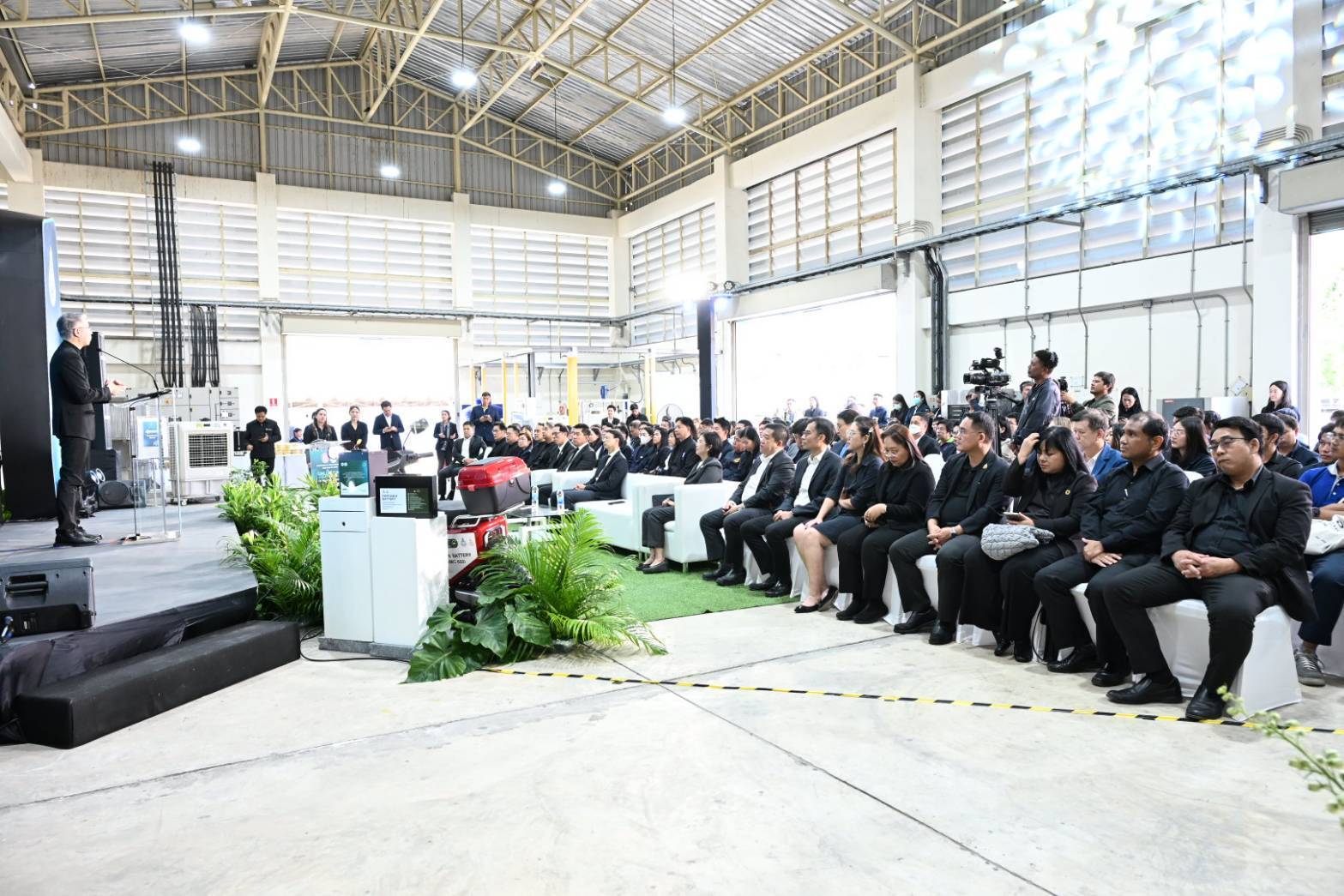 ปกอ.ณัฐพลฯ เป็นประธานเปิดงานสัมมนาวิชาการ Innovation in Raw Materials Conference 2025 : Unlocking Circular Economy Pathway ปลดล็อกเส้นทางสู่เศรษฐกิจหมุนเวียน