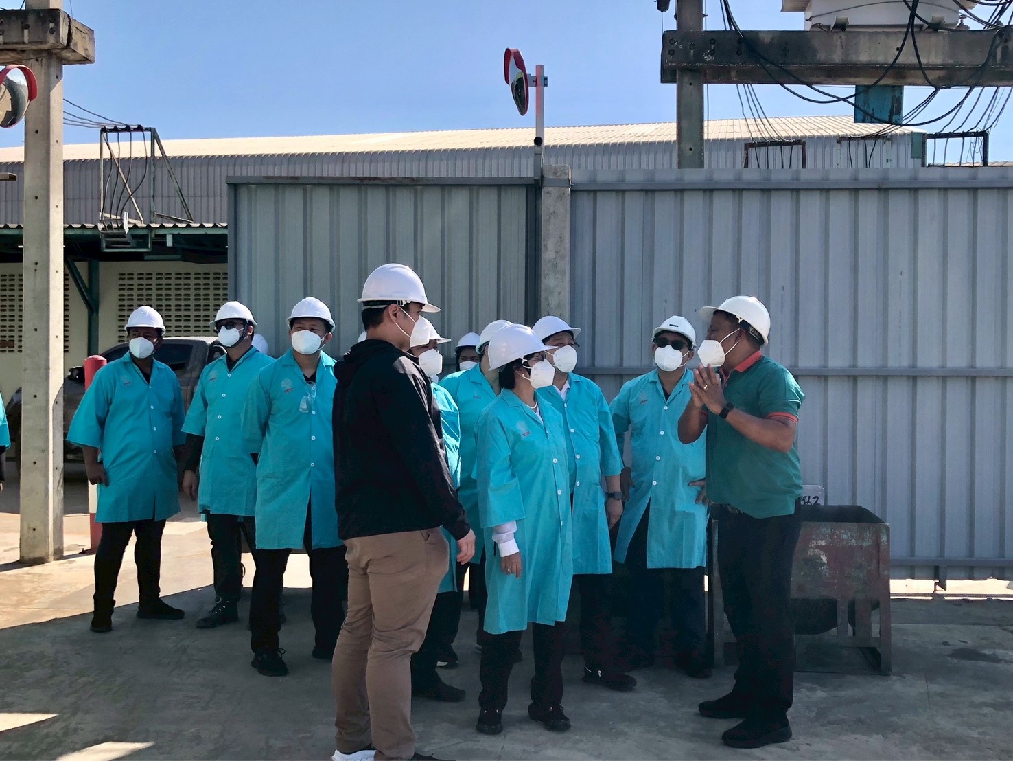 รพร.อารยา เข้าศึกษาดูงานการแต่งแร่ชายหาด และการแต่งแร่หายาก ณ โรงแต่งแร่ บริษัท สินแร่สาคร จำกัด