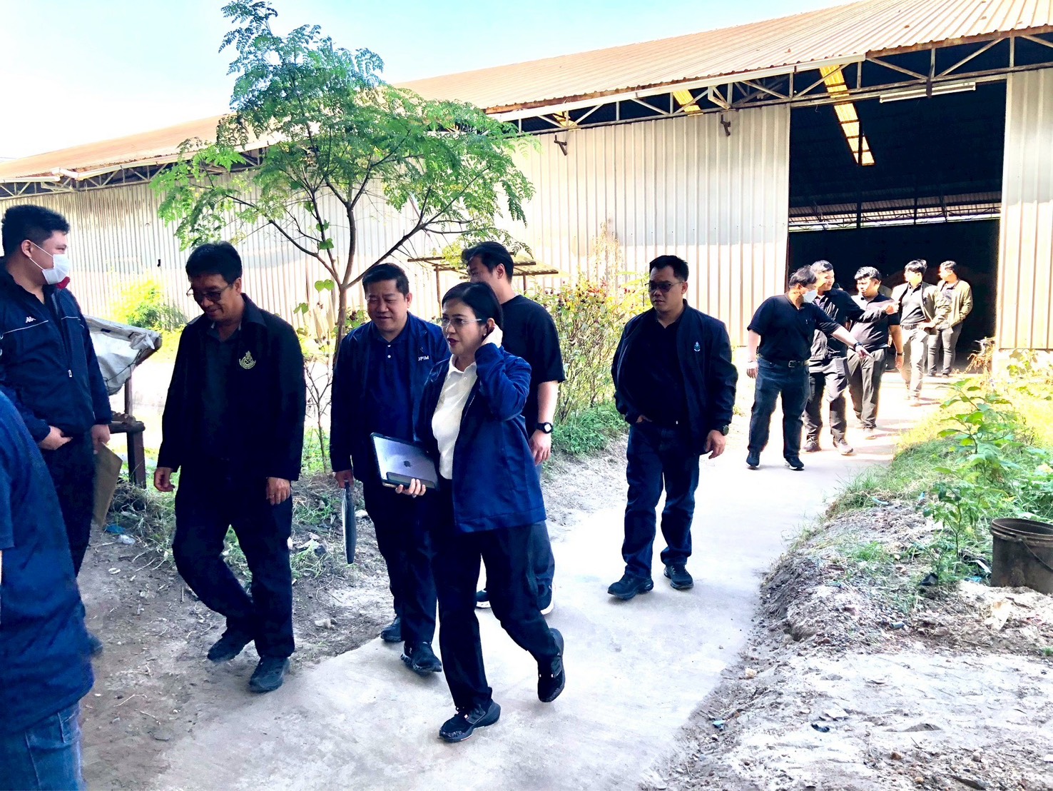 รพร.อารยา เข้าศึกษาดูงานการแต่งแร่ชายหาด และการแต่งแร่หายาก ณ โรงแต่งแร่ บริษัท ท่าจีน มิเนอร์รัล จำกัด จ.สมุทรสาคร