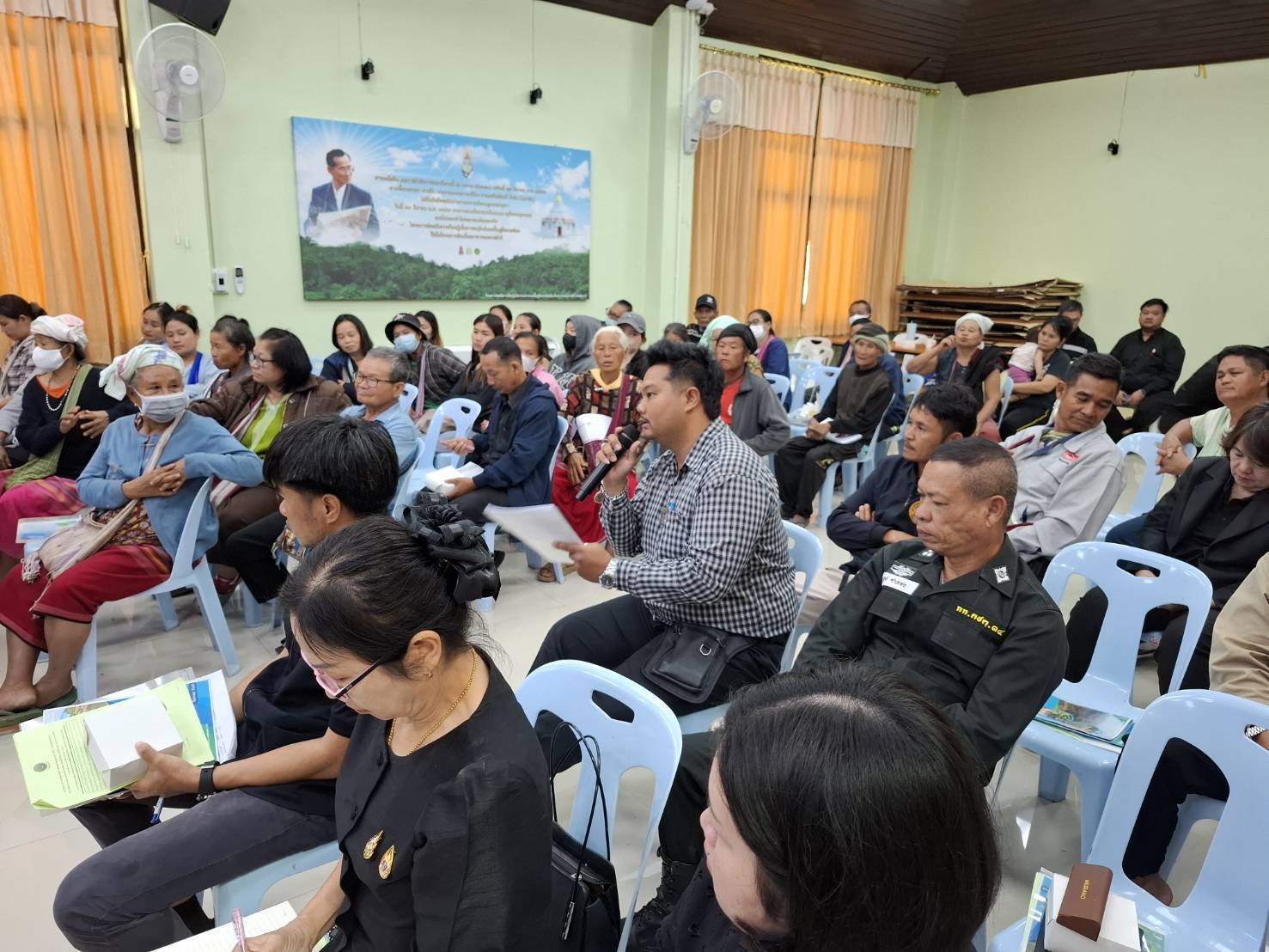 ผอ.สรข.5 ร่วมประชุมรับฟังความคิดเห็นของประชาชน ครั้งที่ 2 โครงการศึกษาความเหมาะสมเเละผลกระทบสิ่งเเวดล้อมเบื้องต้น อ่างเก็บน้ำห้วยเเม่ตาวขนาดกลาง จ.ตาก