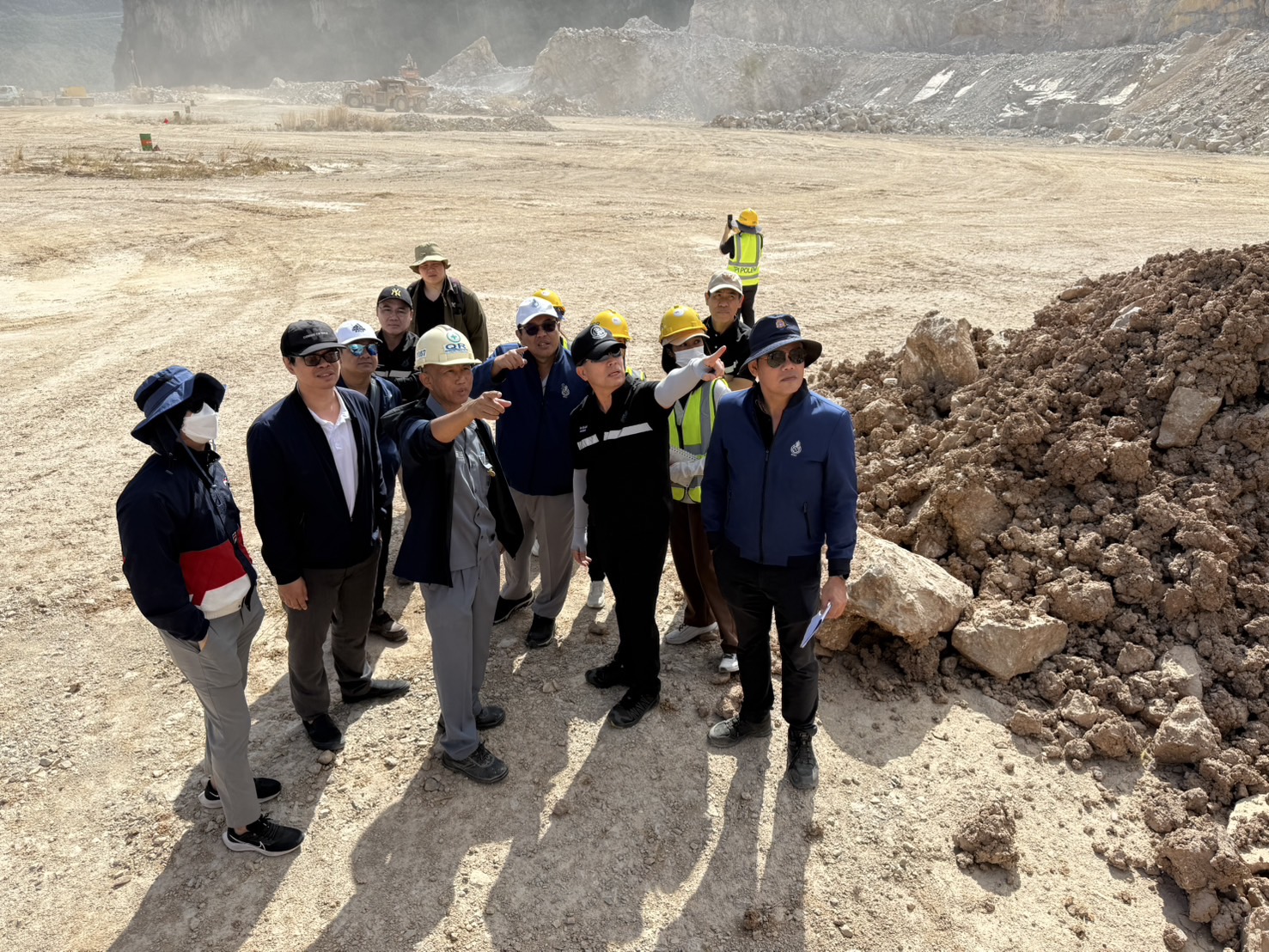 รพร.อานันท์ ลงพื้นที่ตรวจสอบพื้นที่ประทานบัตรของบริษัท ทีพีไอ โพลีน จำกัด (มหาชน) จ.สระบุรี