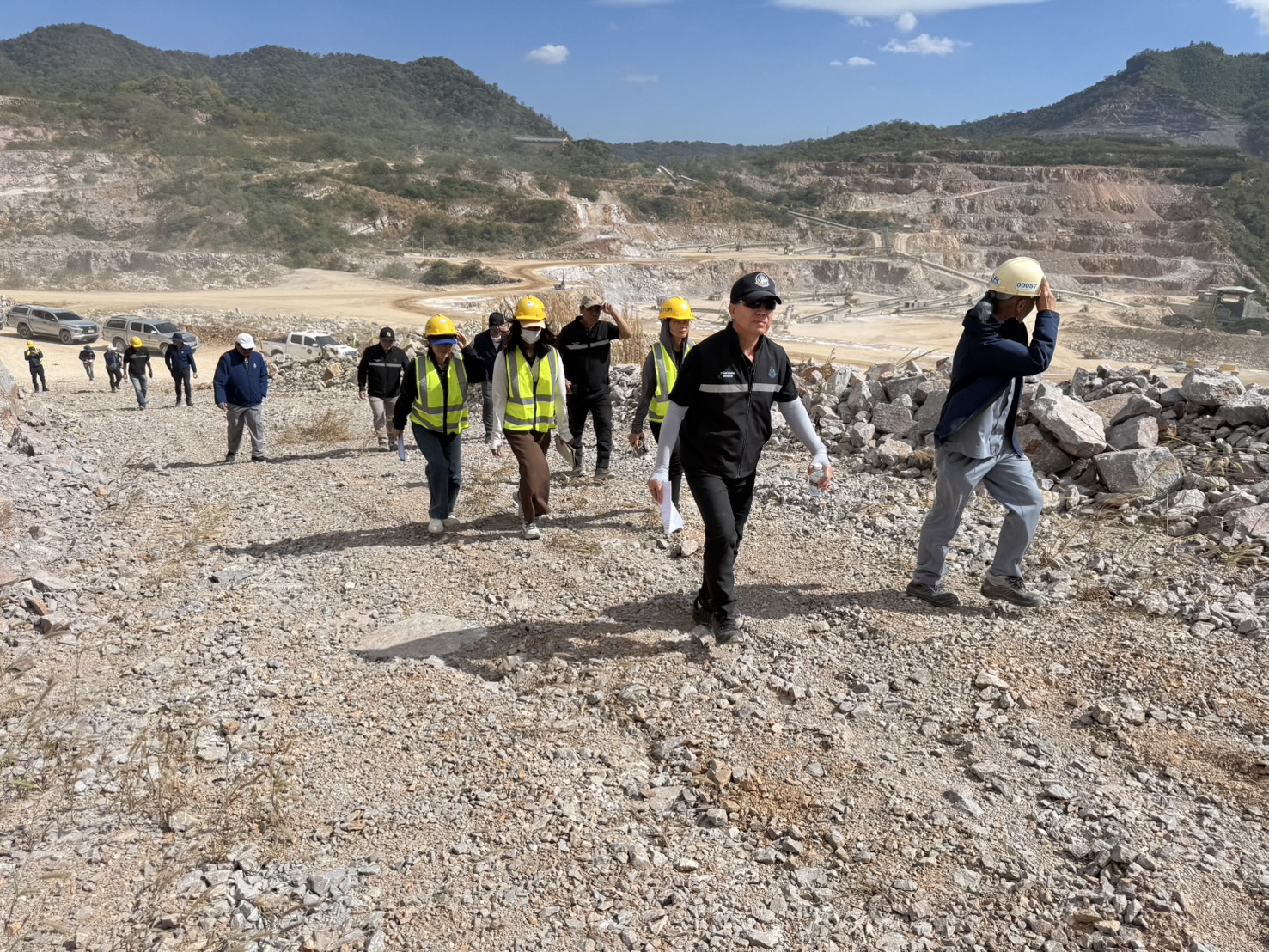 รพร.อานันท์ ลงพื้นที่ตรวจสอบพื้นที่ประทานบัตรของบริษัท ทีพีไอ โพลีน จำกัด (มหาชน) จ.สระบุรี