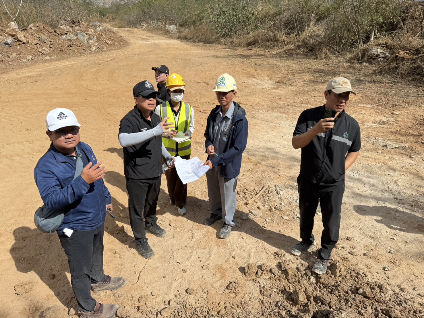 รพร.อานันท์ ลงพื้นที่ตรวจสอบพื้นที่ประทานบัตรของบริษัท ทีพีไอ โพลีน จำกัด (มหาชน) จ.สระบุรี