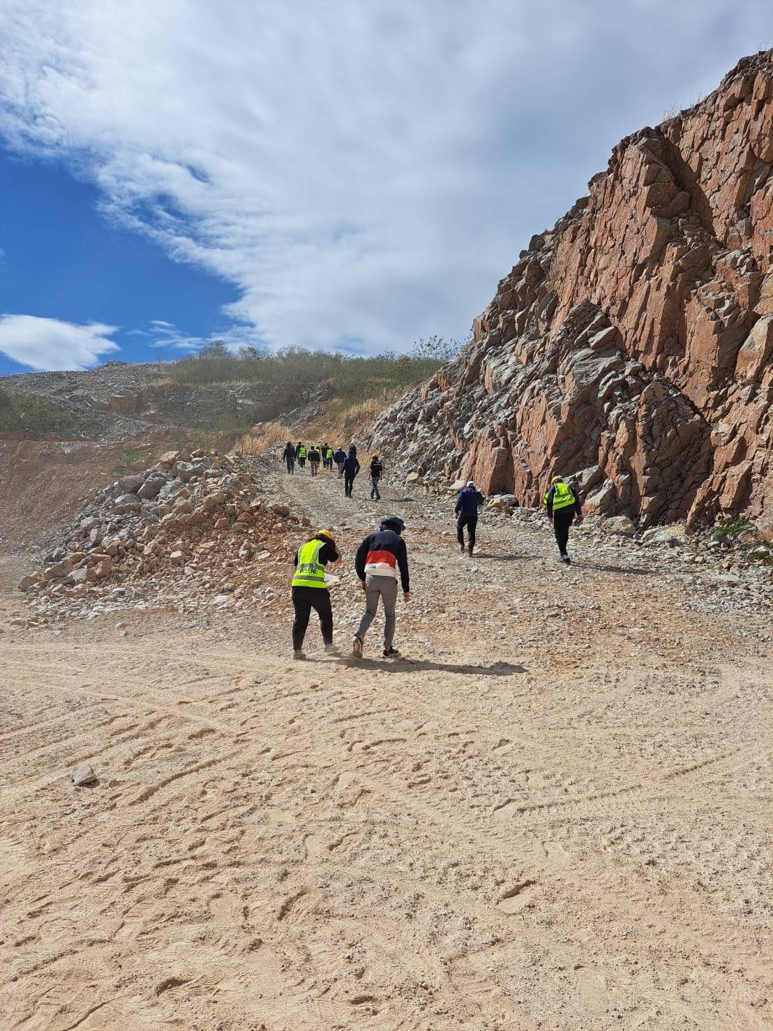 รพร.อานันท์ ลงพื้นที่ตรวจสอบพื้นที่ประทานบัตรของบริษัท ทีพีไอ โพลีน จำกัด (มหาชน) จ.สระบุรี