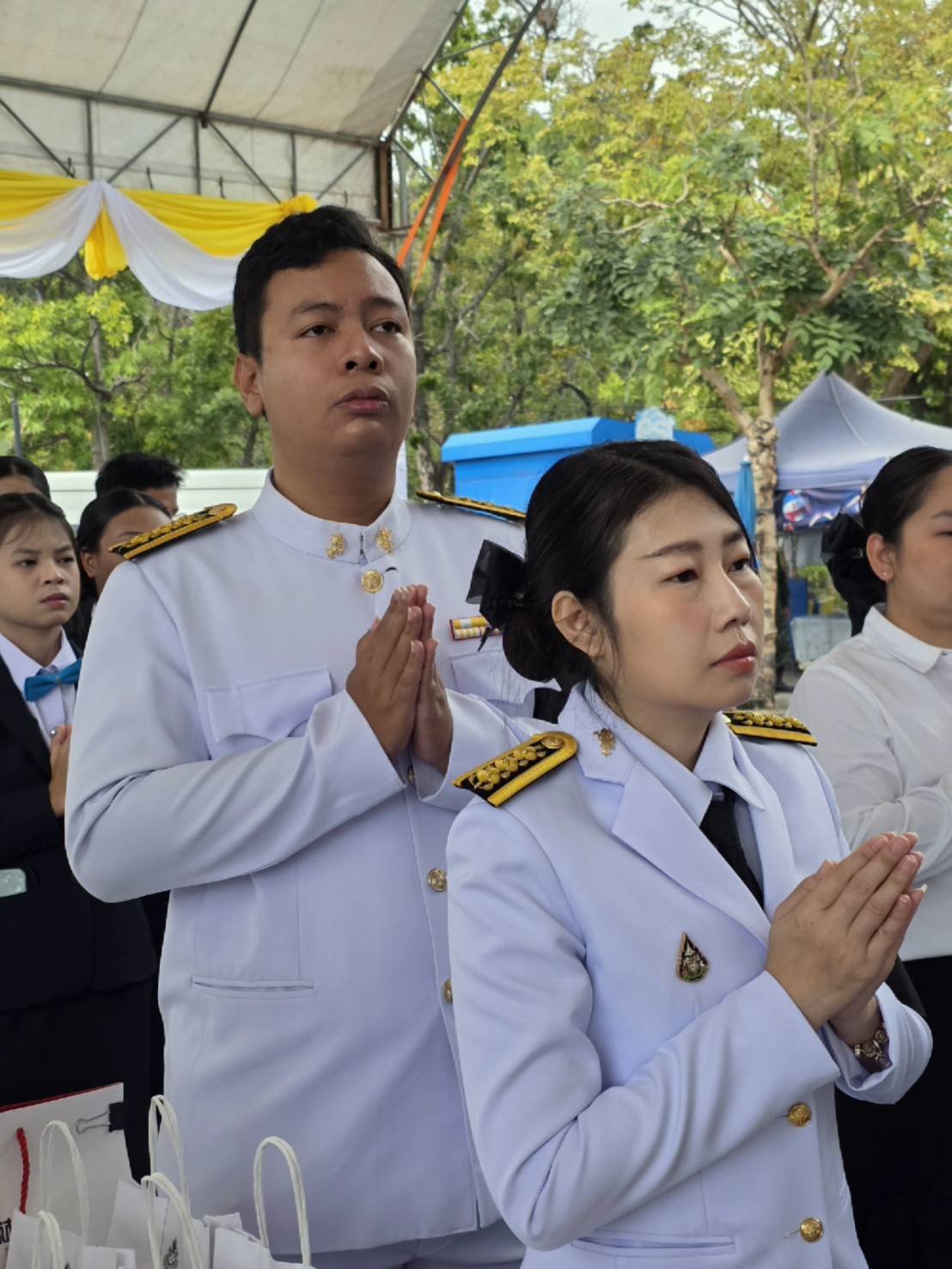 สรข.7 ราชบุรี ร่วมพิธีพระสงฆ์เจริญพระพุทธมนต์ และทำบุญตักบาตร เนื่องในวันคล้ายวันพระบรมราชสมภพพระบาทสมเด็จพระบรมชนกาธิเบศร มหาภูมิพลอดุลยเดชมหาราช บรมนาถบพิตร วันชาติ และวันพ่อแห่งชาติ 5 ธันวาคม 2568