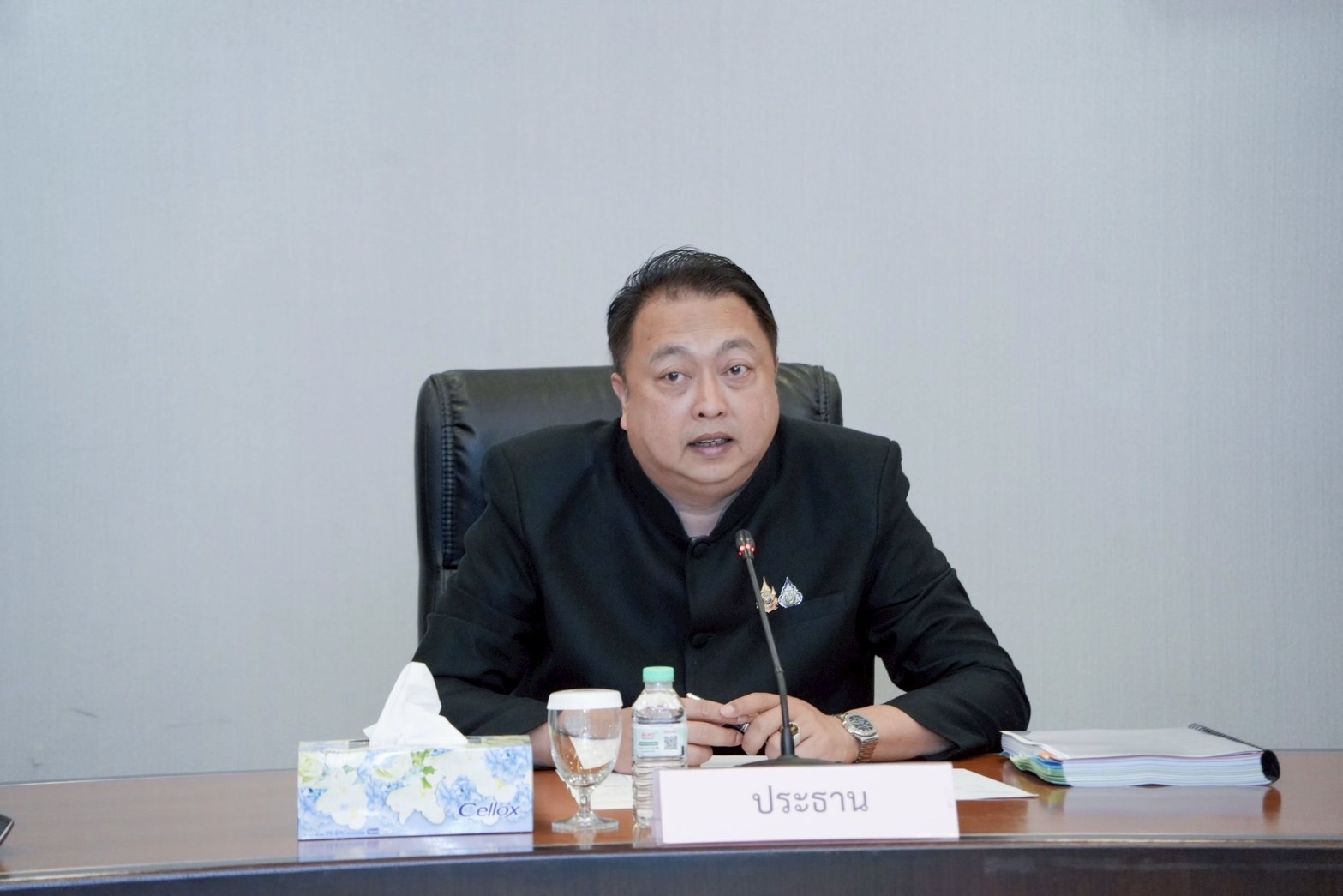 รพร.อานันท์ พร้อมด้วยเจ้าหน้าที่ กบส. ร่วมชี้แจงในการประชุมคณะกรรมการสิ่งแวดล้อมแห่งชาติ ครั้งที่ 6/2568