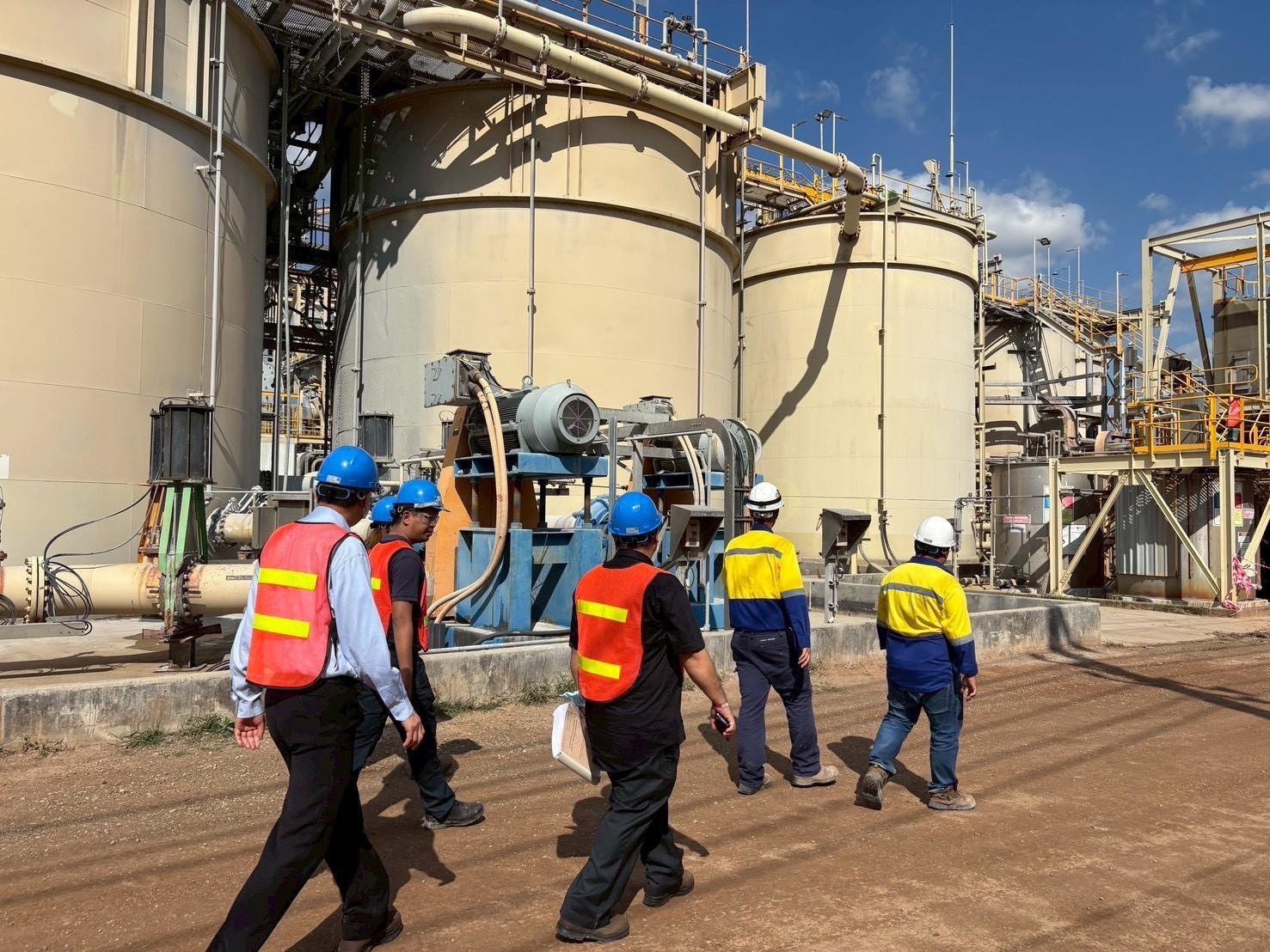 กพร. ร่วมตรวจสอบการประกอบกิจการเหมืองแร่และการประกอบโลหกรรมแร่ทองคำ ของบริษัท อัครา รีซอร์สเซส จำกัด (มหาชน)