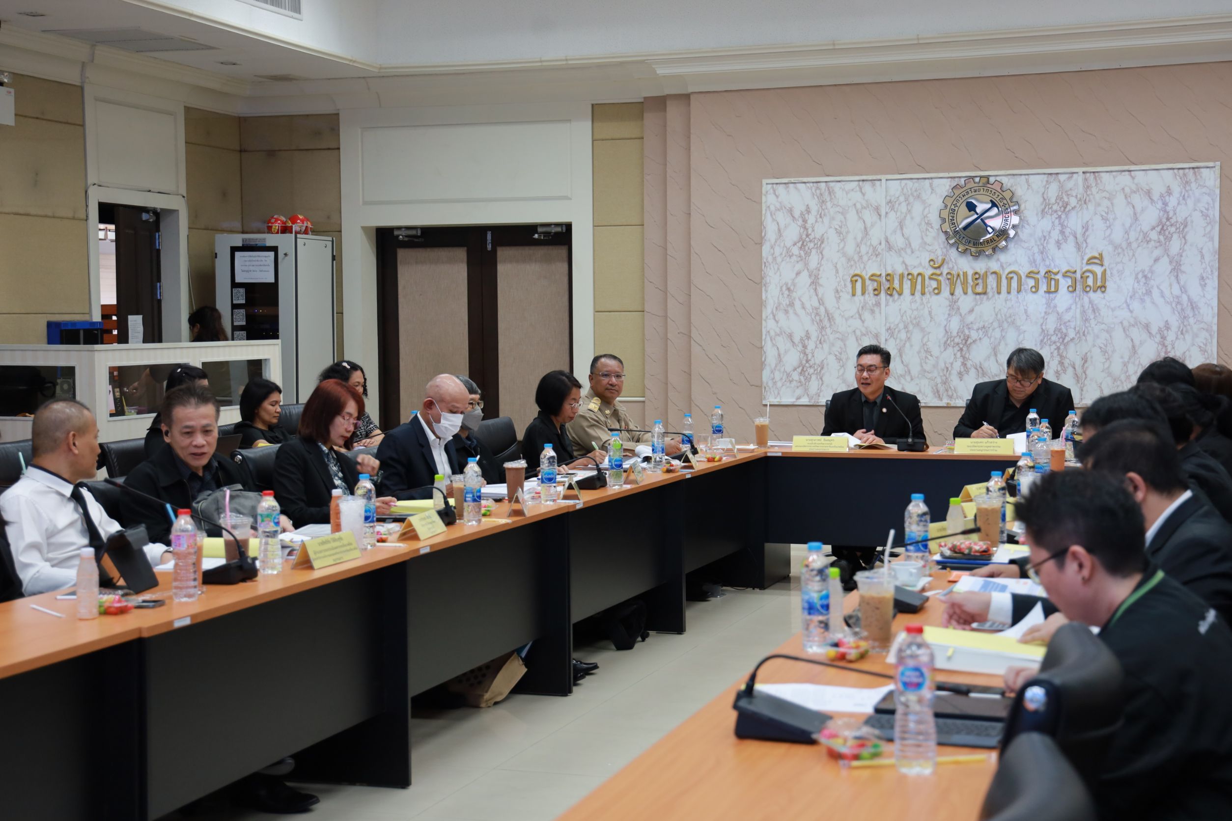 รพร.อารยา เข้าร่วมประชุมคณะอนุกรรมการนโยบาย ยุทธศาสตร์ และแผนแม่บทการบริหารจัดการแร่ ครั้งที่ 1/2568