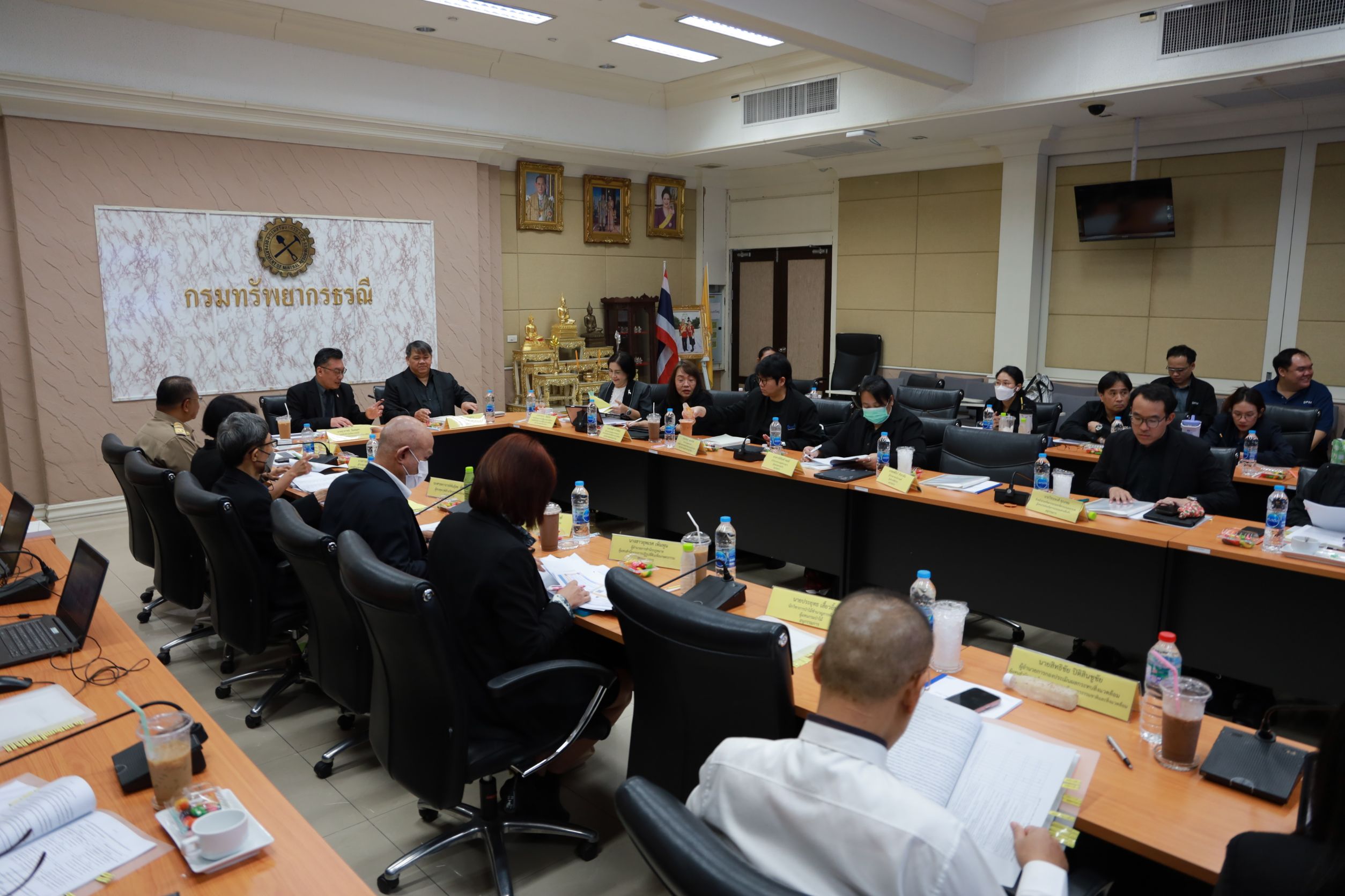 รพร.อารยา เข้าร่วมประชุมคณะอนุกรรมการนโยบาย ยุทธศาสตร์ และแผนแม่บทการบริหารจัดการแร่ ครั้งที่ 1/2568