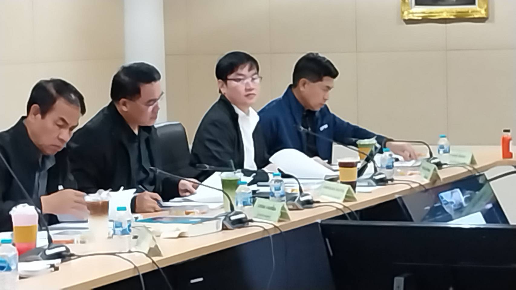 อพร.อดิทัต เป็นประธานการประชุมคณะกรรมการบริหารจัดการกองทุนของบริษัท อัครา รีซอร์สเซส จำกัด (มหาชน)