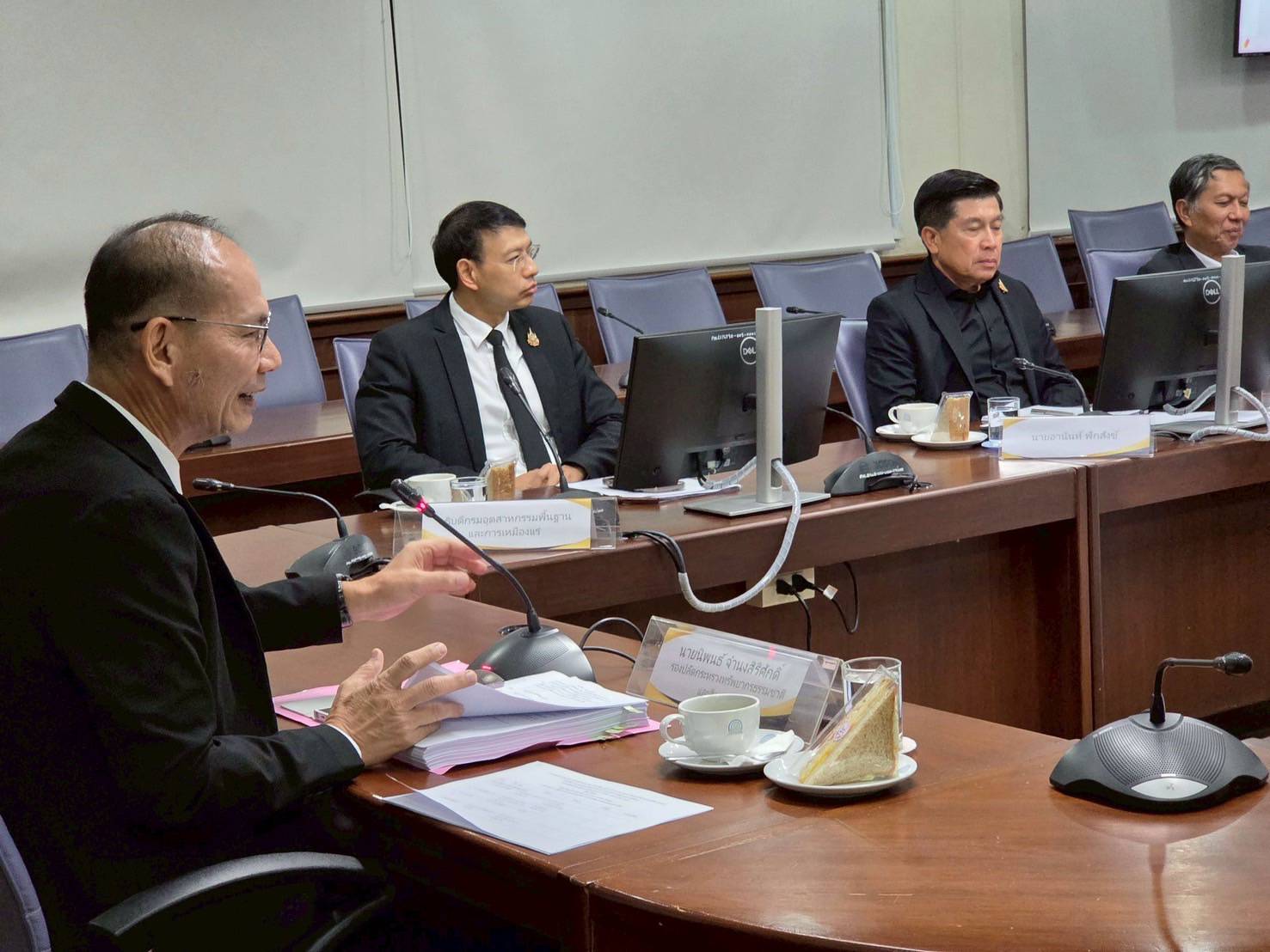 อพร.อดิทัต เข้าร่วมประชุมคณะกรรมการตรวจสอบข้อเท็จจริง เรื่อง บริษัท ทีพีไอ โพลีน จำกัด (มหาชน) ขอความเป็นธรรมเกี่ยวกับการปฏิบัติการชำระหนี้ตามคำพิพากษาของศาลในคดีพิพาททางแพ่ง ครั้งที่ 1/2568