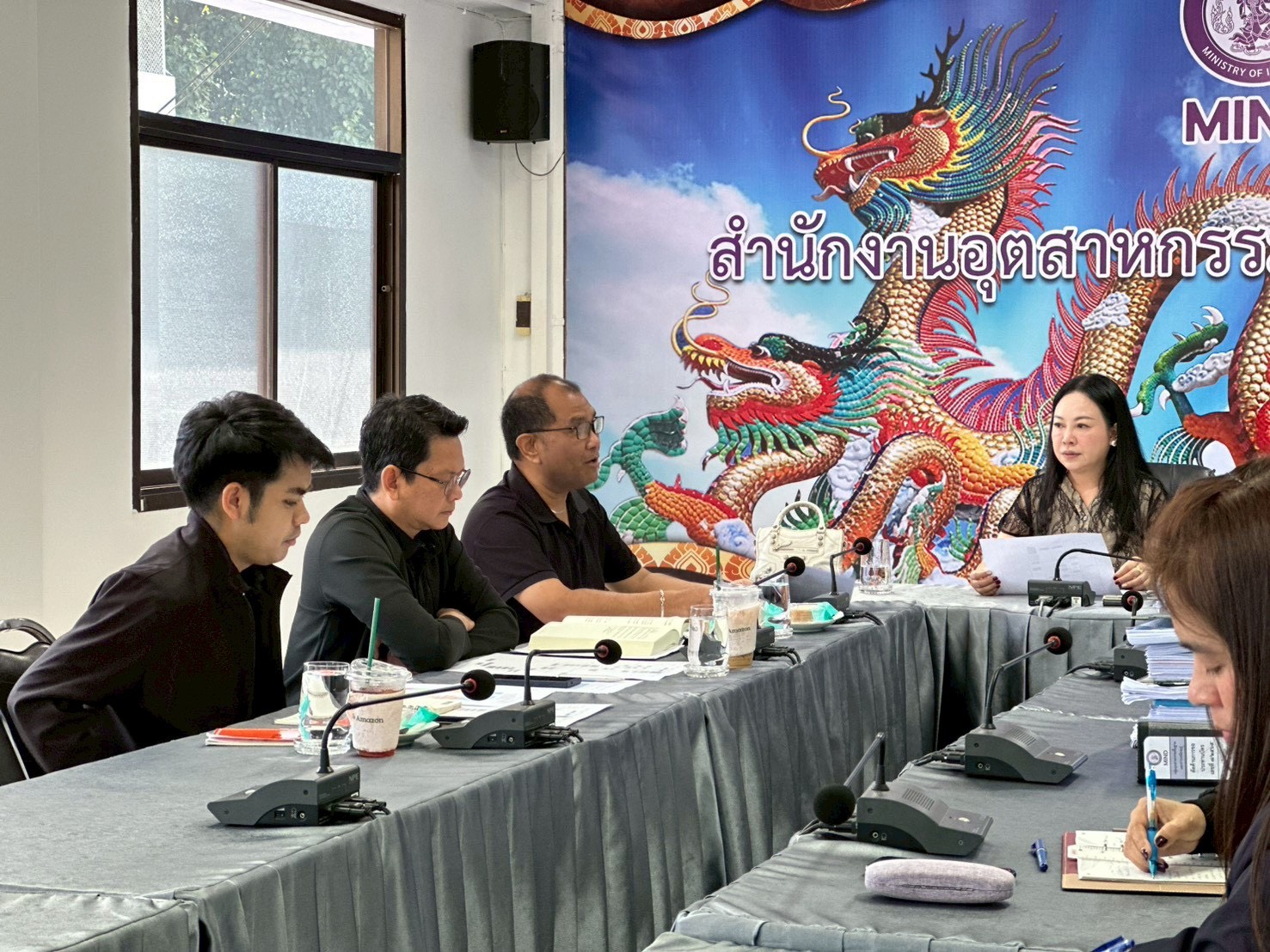 ผอ.สรข.5 ร่วมหารือเกี่ยวกับแนวทางในการจัดทำประชามติกับประชาชนในพื้นที่ที่ขอประทานบัตรในพื้นที่จังหวัดนครสวรรค์