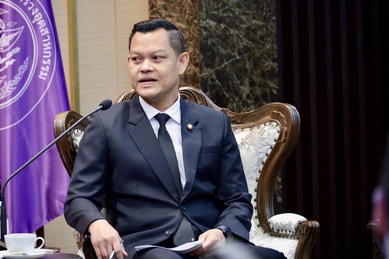 รัฐมนตรีว่าการกระทรวงอุตสาหกรรมให้การต้อนรับเอกอัครราชทูตออสเตรเลียประจำประเทศไทย