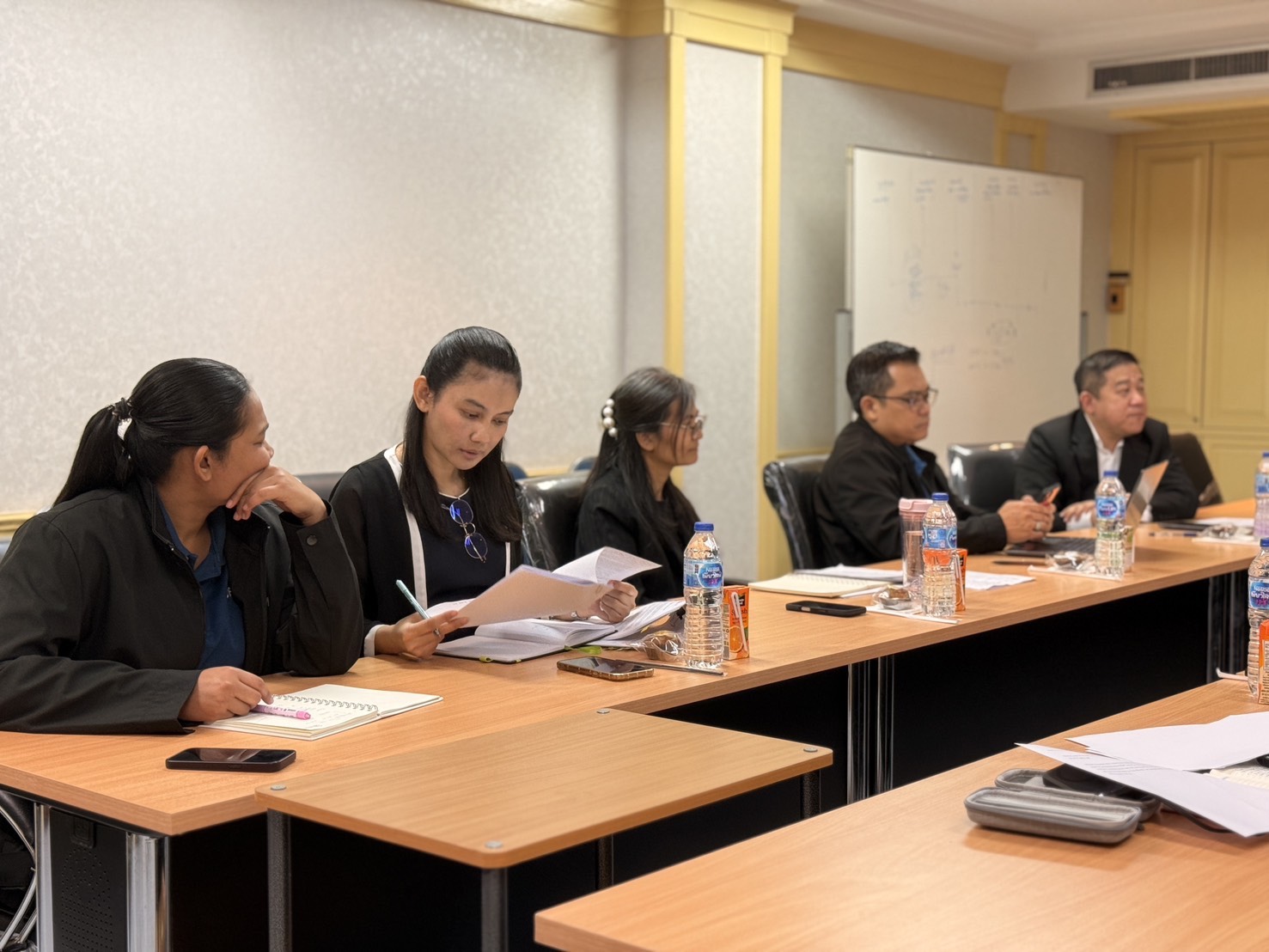 กพร. ร่วมประชุมหารือกับ อัครราชทูตที่ปรึกษา (ฝ่ายอุตสาหกรรม) ออสเตรีย เรื่อง โครงการ ”พันธมิตรระดับโลกเพื่อแร่ธาตุที่ยั่งยืนและเป็นมิตรต่อสิ่งแวดล้อม”