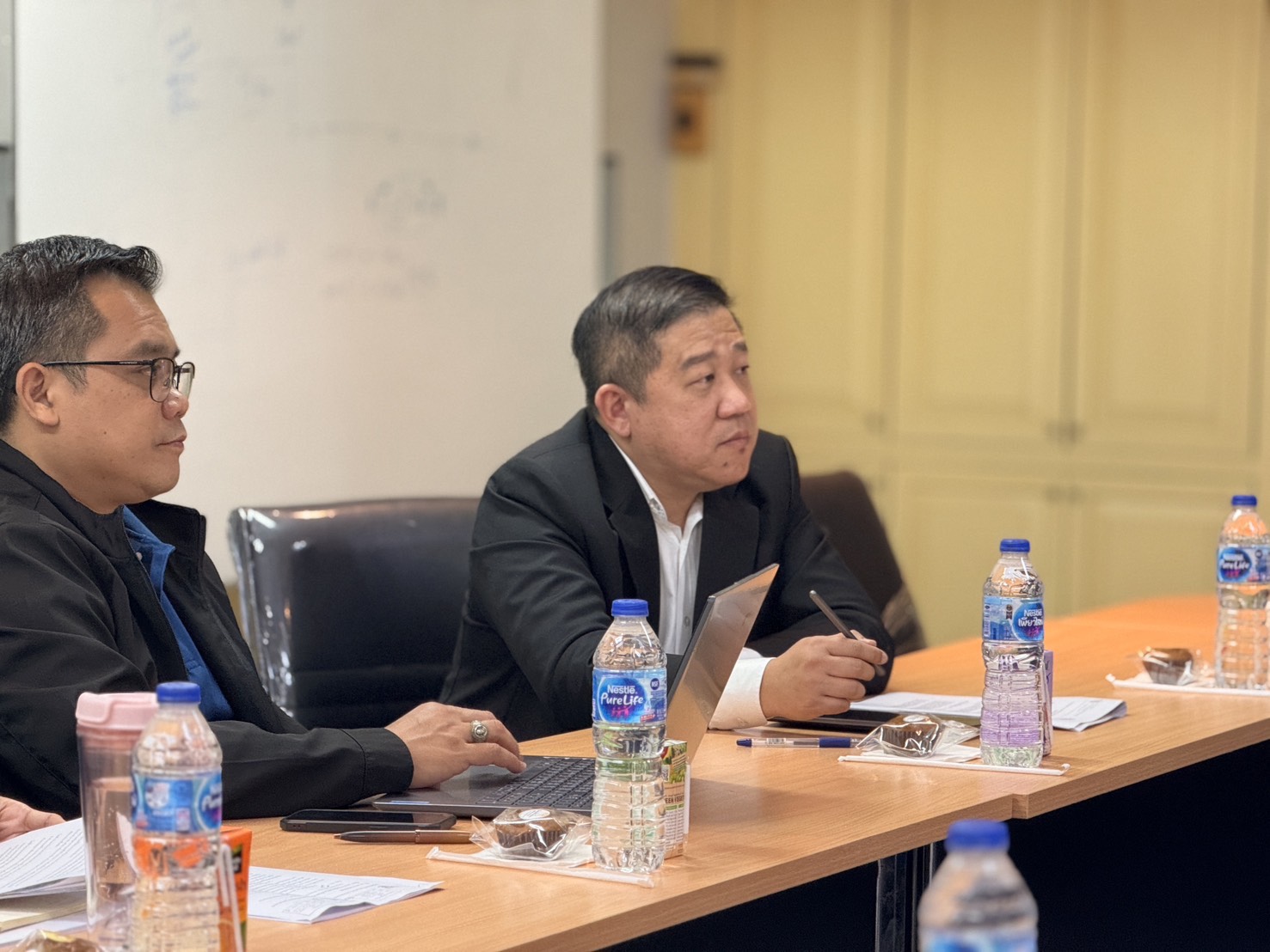 กพร. ร่วมประชุมหารือกับ อัครราชทูตที่ปรึกษา (ฝ่ายอุตสาหกรรม) ออสเตรีย เรื่อง โครงการ ”พันธมิตรระดับโลกเพื่อแร่ธาตุที่ยั่งยืนและเป็นมิตรต่อสิ่งแวดล้อม”