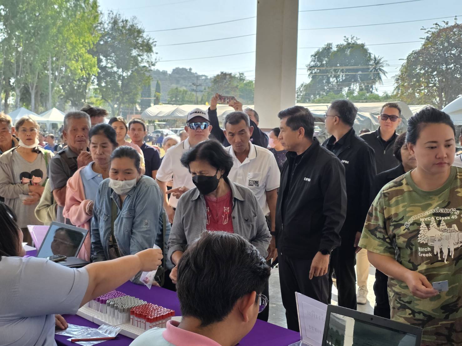 รพร.อานันท์ เป็นประธานเปิดงาน “เหมืองแร่ปลอดภัย ห่วงใยประชาชน ปีที่ 9” ณ โรงเรียนบ้านเขาพระเอก ต.ทุ่งหลวง อ.ปากท่อ จ.ราชบุรี