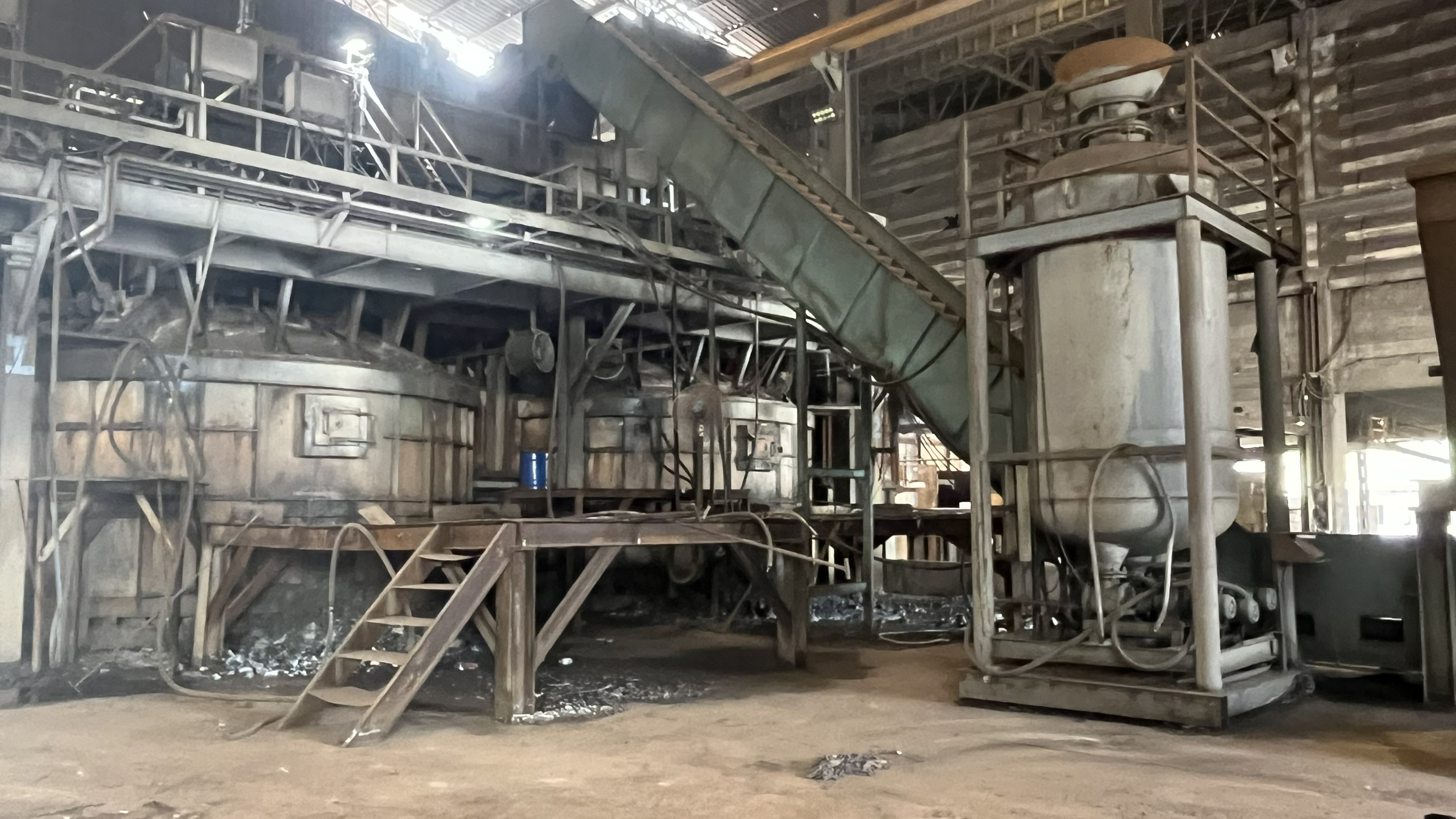 ผอ.สรข.5 ร่วมตรวจสอบการประกอบกิจการของบริษัท ไทยไชน่า นันเฟอรัช เมทัลอินเตอร์เนชั่นแนล จำกัด