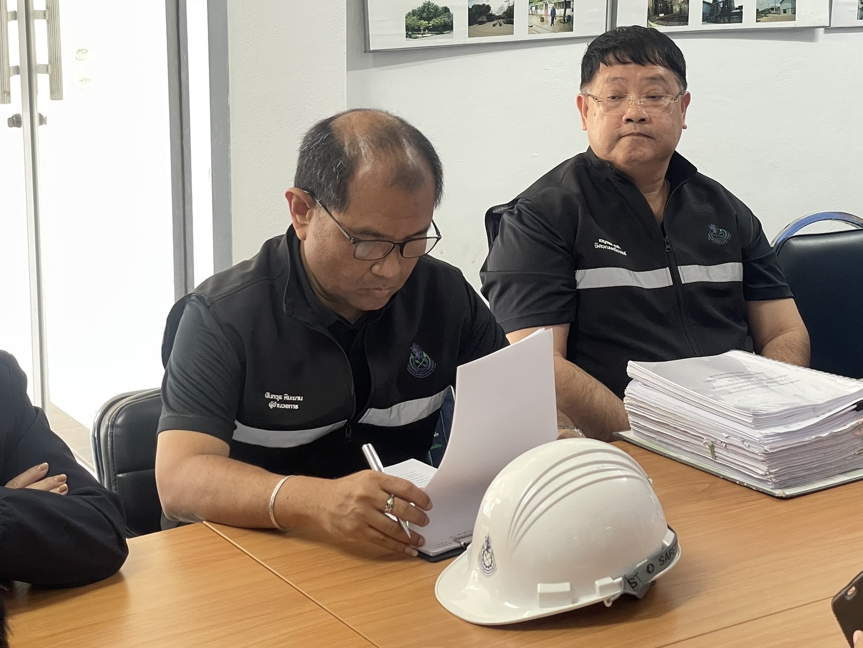 ผอ.สรข.5 ร่วมตรวจสอบการประกอบกิจการของบริษัท ไทยไชน่า นันเฟอรัช เมทัลอินเตอร์เนชั่นแนล จำกัด