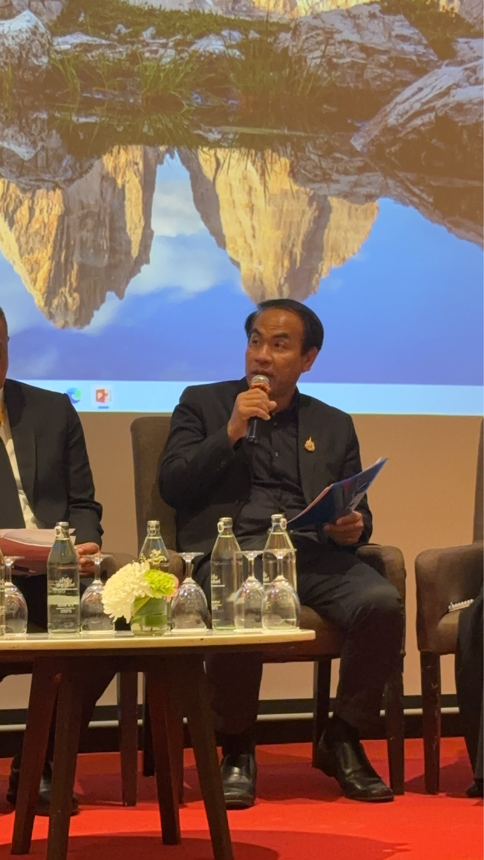 ผอ.กม. เข้าร่วมประชุมเชิงปฏิบัติการแลกเปลี่ยนข้อมูลกับหน่วยงานภาคีเครือข่ายเพื่อพัฒนาประสิทธิภาพการป้องกันปราบปรามอาชญากรรมคดีพิเศษ