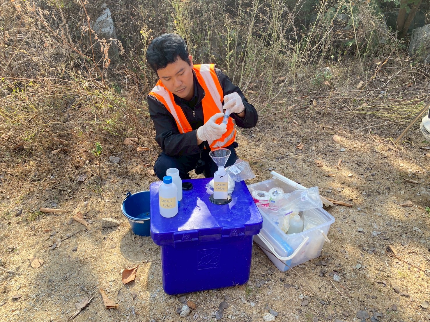 ทีมเจ้าหน้าที่ กว. ลงพื้นที่สำรวจขุมเหมืองเก่า ณ จังหวัดเพชรบุรี ราชบุรี กาญจนบุรี สุพรรณบุรี และตาก