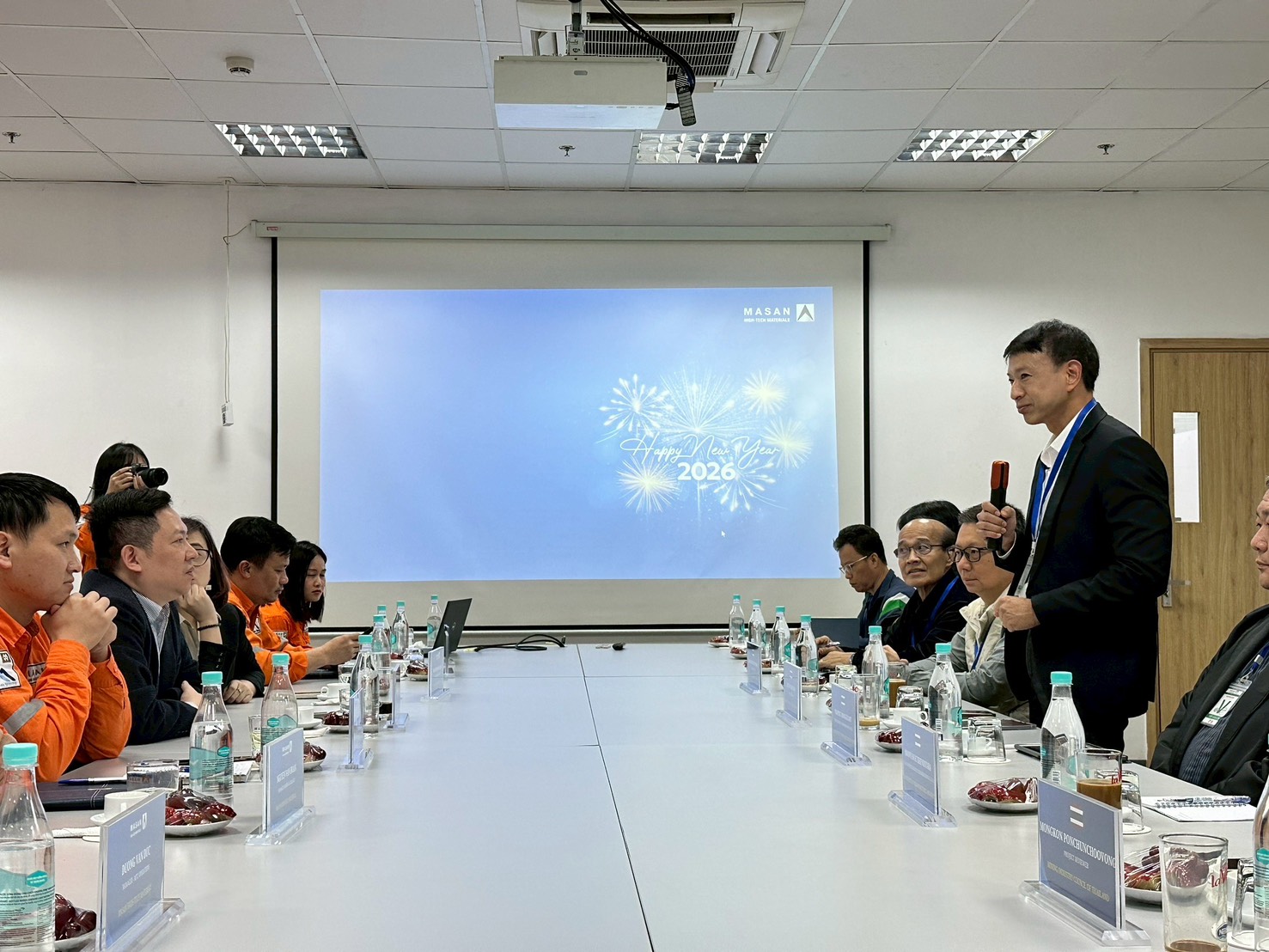 อพร.อดิทัต นำคณะเข้าศึกษาดูงานเหมืองแร่ของเวียดนาม ณ สาธารณรัฐสังคมนิยมเวียดนาม