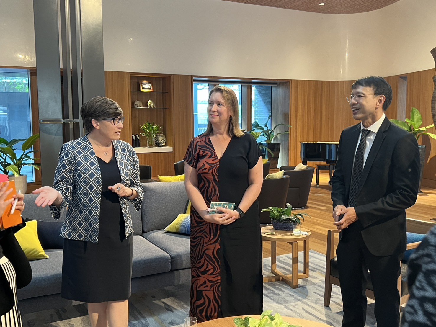 กพร. พบ ทูตออสเตรเลีย กระชับความสัมพันธ์ พร้อมหารือความร่วมมือด้านอุตสาหกรรมแร่