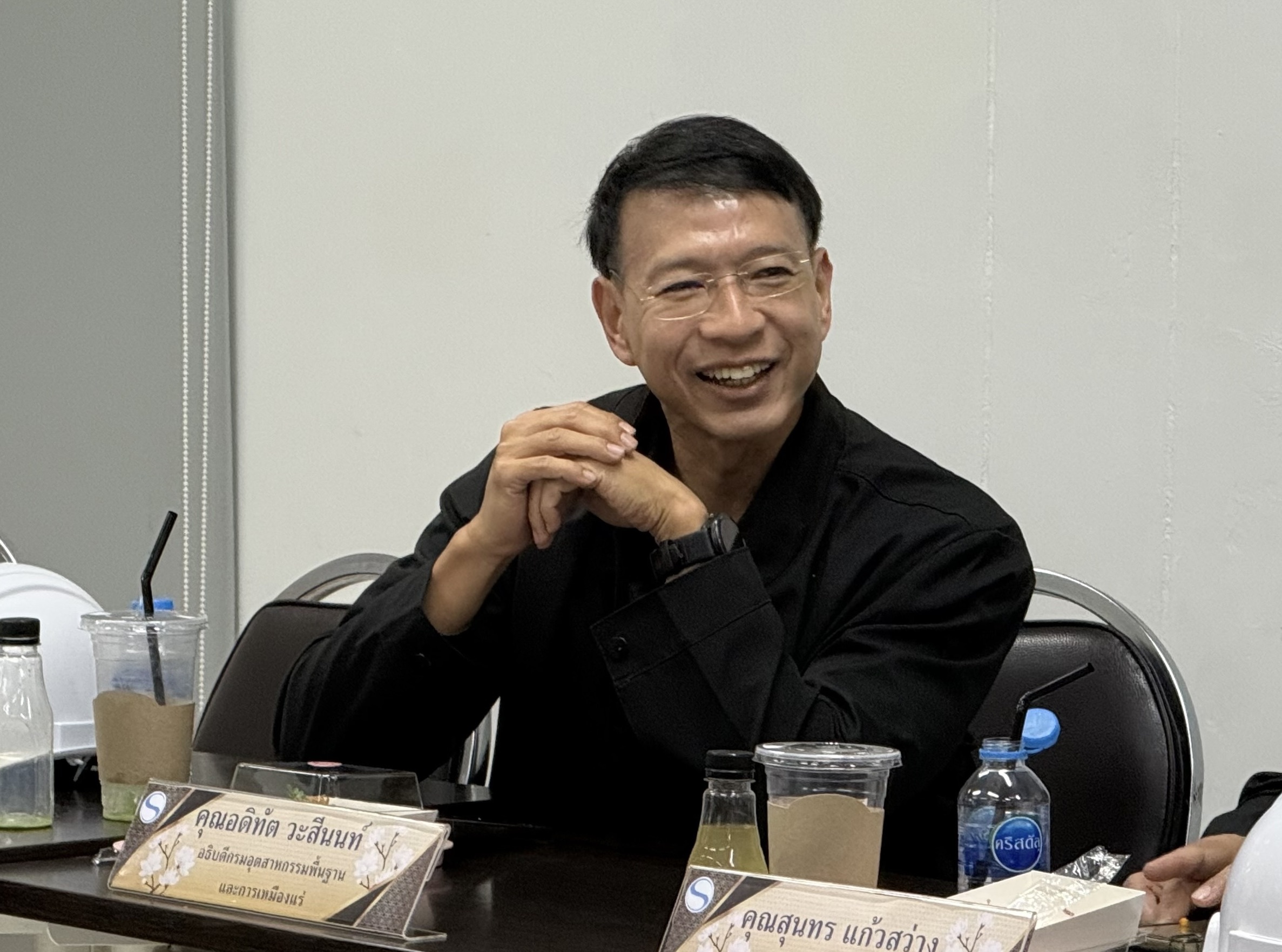 รองปลัดฯ สุนทร นำคณะตรวจเยี่ยมเหมืองยิปซัม \'สหชาติเศรษฐกิจ\' นครสวรรค์ มุ่งยกระดับการทำเหมืองที่เป็นมิตรต่อสิ่งแวดล้อมและสังคม