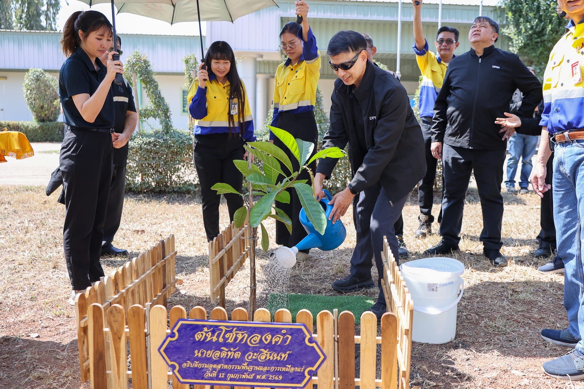 รองปลัดฯ สุนทร นำคณะตรวจเยี่ยมเหมืองทองอัคราฯ ชมเทคโนโลยีการทำเหมืองแร่ทองคำและเงิน
