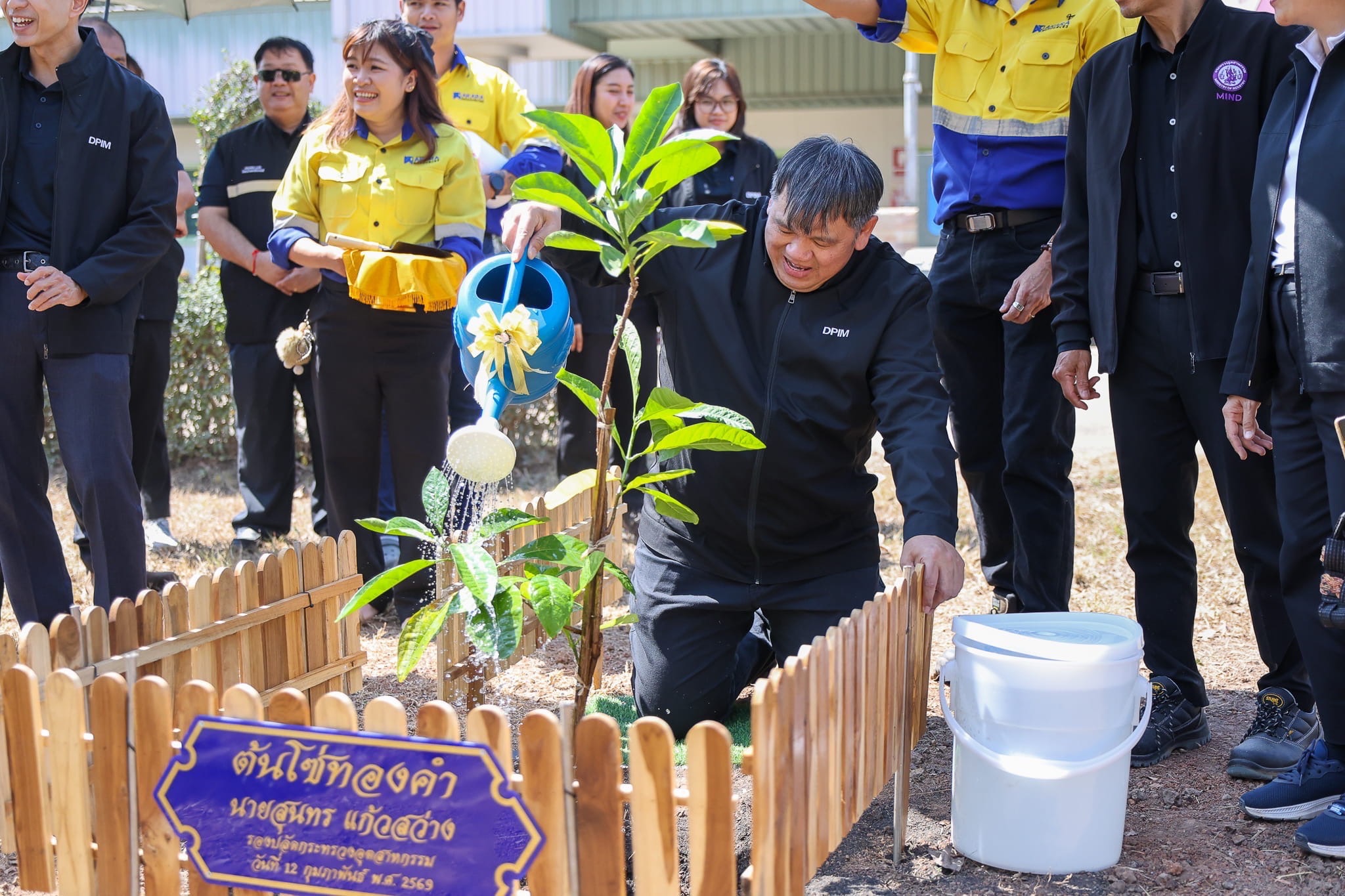 รองปลัดฯ สุนทร นำคณะตรวจเยี่ยมเหมืองทองอัคราฯ ชมเทคโนโลยีการทำเหมืองแร่ทองคำและเงิน