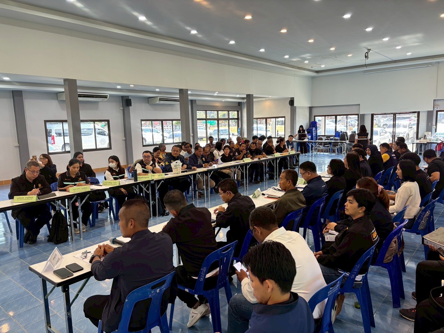 กพร. ร่วมประชุมหารือเพื่อพิจารณาแก้ไขปัญหากรณีการคัดค้านการระเบิดภูเขาเพื่อทำกิจการเหมืองแร่ ในพื้นที่ 4 อำเภอ จ.กระบี่