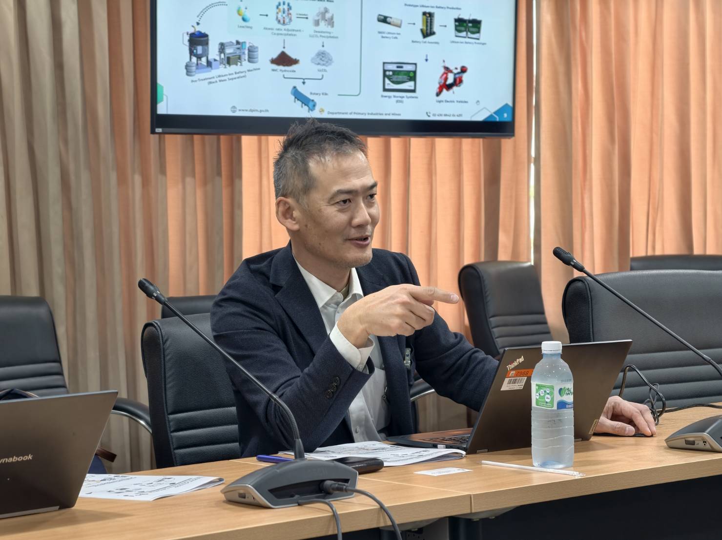 ผอ.กนอ. ให้การต้อนรับและประชุมหารือกับผู้แทนจาก TOYOTA Motor Corporation ประเทศญี่ปุ่น