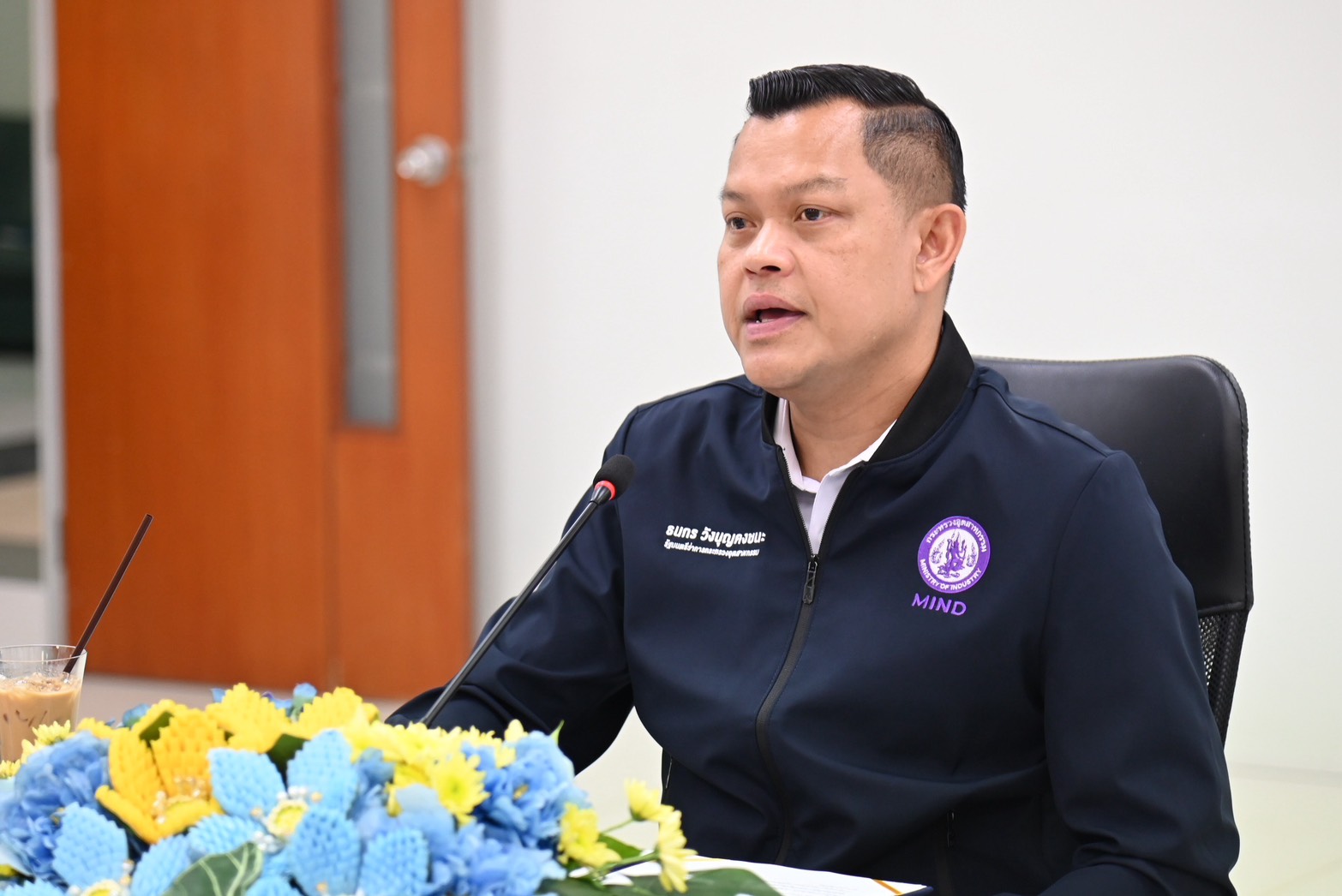 “ธนกร” บุกเหมืองทองอัครา หลังยุติข้อพิพาทด้วยดี กำชับคุมเข้มสิ่งแวดล้อม-ดูแลชุมชน เผย นายกฯ สั่งเดินหน้ายกระดับแร่ไทยสู่วัตถุดิบยุทธศาสตร์พลังงานสะอาด