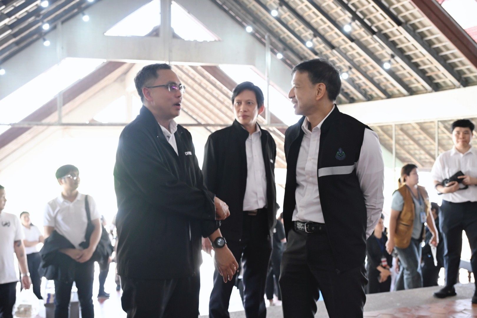 กพร. เข้าร่วมพิธีเปิดงาน “DIPROM PLUS @ DC8 เปิดบ้านสุพรรณ ปั้นอุตสาหกรรมคู่ชุมชน”