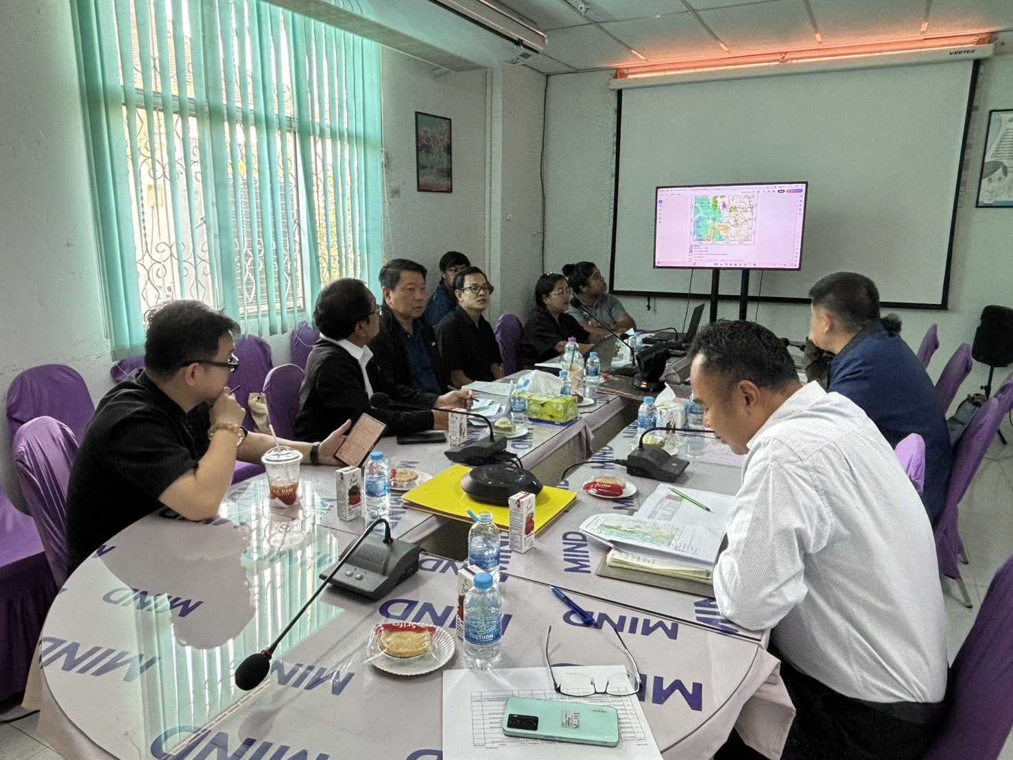 ผอ.กบว. และ ผอ.สรข.4 ร่วมดำเนินการตรวจสอบพื้นที่เขตแหล่งแร่เพื่อการทำเหมือง ในพื้นที่ จ.กระบี่ และ จ.พังงา