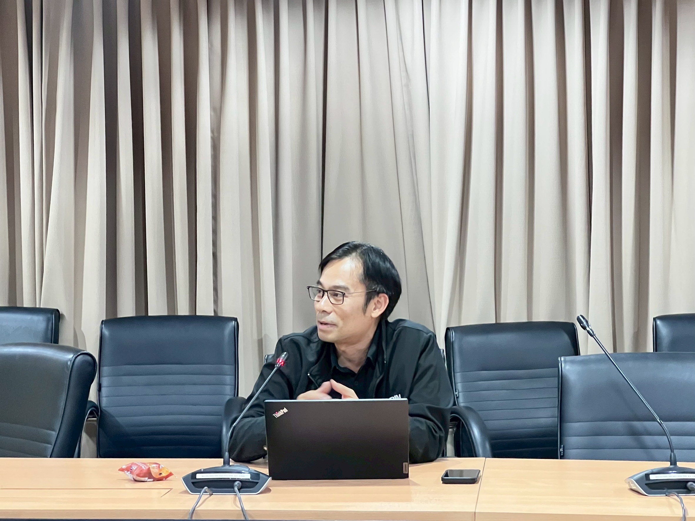 อพร. เป็นประธานการประชุมคณะกรรมการเร่งรัดติดตามการใช้จ่ายเงินงบประมาณและผลการดำเนินงานของ กพร. ครั้งที่ 5/2569