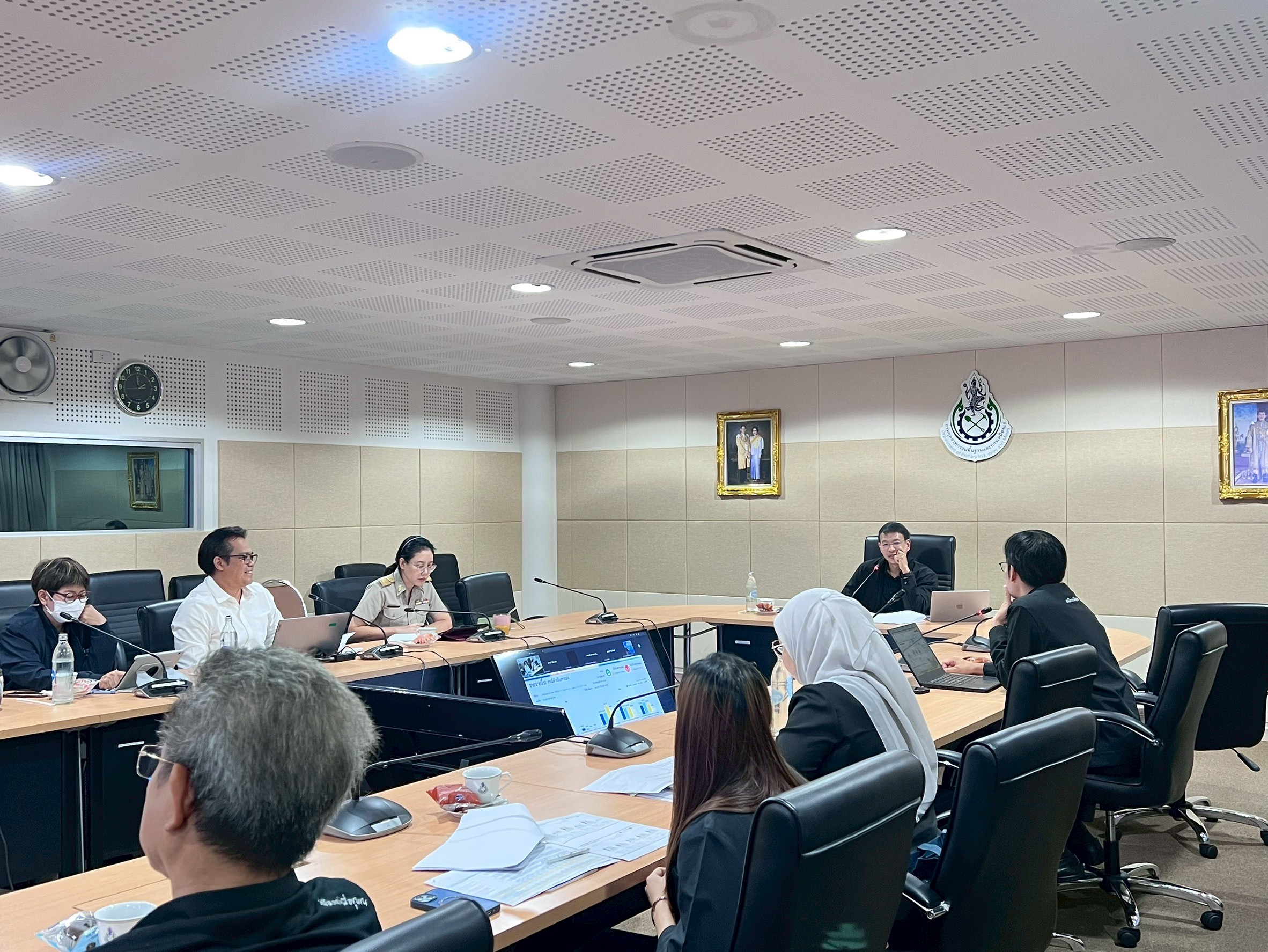 อพร. เป็นประธานการประชุมคณะกรรมการเร่งรัดติดตามการใช้จ่ายเงินงบประมาณและผลการดำเนินงานของ กพร. ครั้งที่ 5/2569