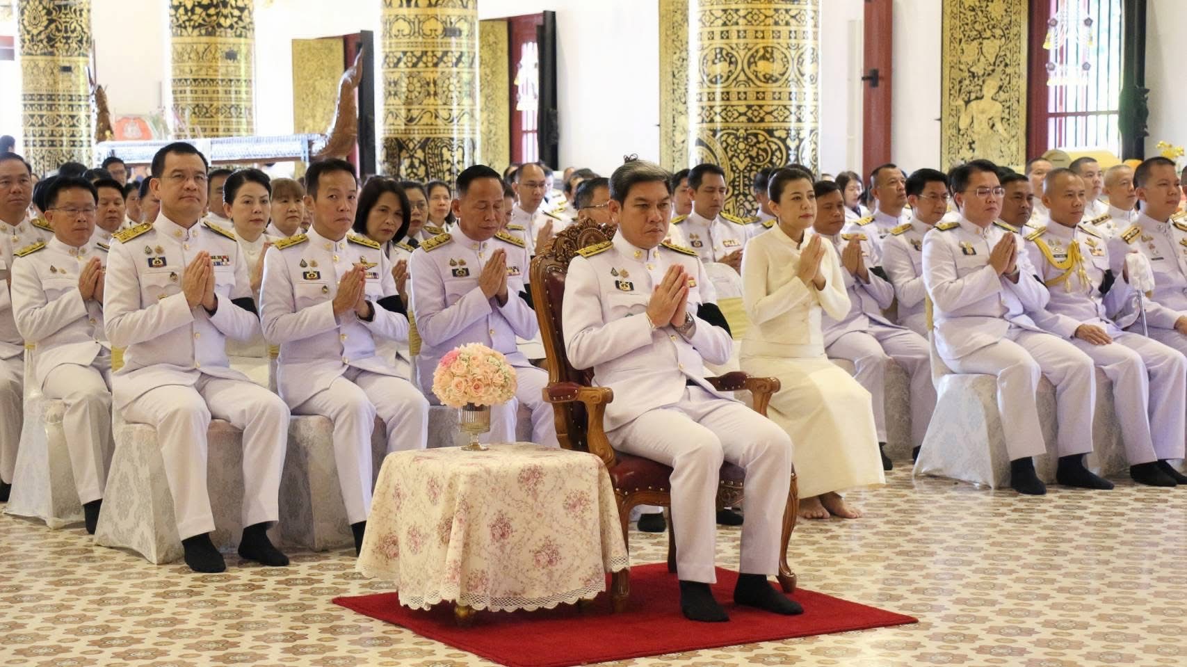 สรข.3 ร่วมพิธีสวดพระพุทธมนต์และทำบุญตักบาตรถวายพระราชกุศล เพื่อน้อมรำลึกพระมหากรุณาธิคุณ “สมเด็จพระนางเจ้ารำไพพรรณี”