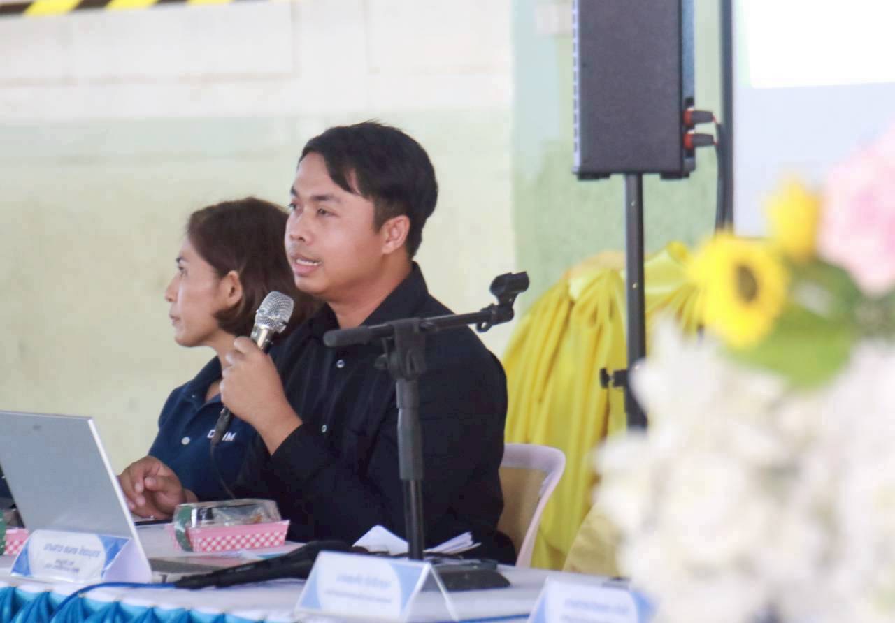 สรข.2 ร่วมชี้แจงการดำเนินโครงการในการจัดรับฟังความคิดเห็นของชุมชนในพื้นที่ขอประทานบัตร ของบริษัท มาทวีศิลาทอง จำกัด (2)