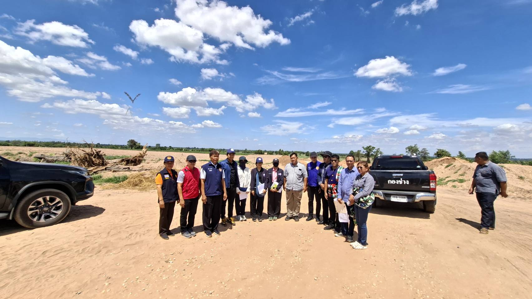สรข.6 ลงพื้นที่ตรวจสอบเรื่องร้องเรียนว่ามีการลักลอบขุดหินโดยไม่ได้รับอนุญาต ในพื้นที่บ้านหนองม่วง จ.ชัยภูมิ