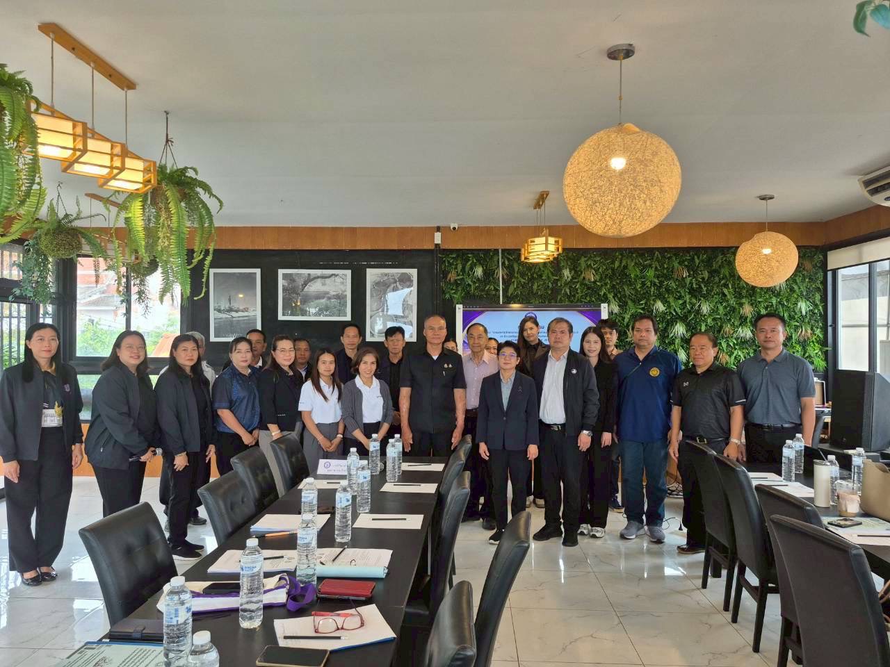 สรข.2 เข้าร่วมเป็นวิทยากรในการจัดฝึกอบรม เรื่อง การบริหารจัดการกองทุน และภารกิจที่ถ่ายโอนด้านการจัดการทรัพยากรแร่และสิ่งแวดล้อมเหมืองแร่ให้กับ อปท. ตาม พ.ร.บ. แร่ พ.ศ. 2560