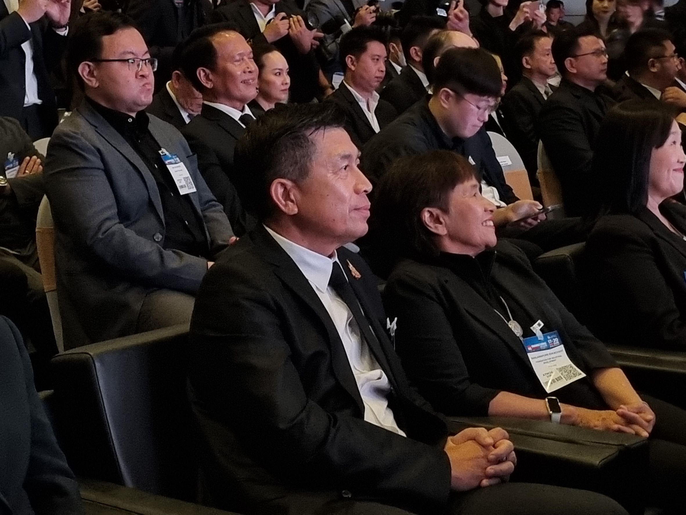 รพร.อานันท์ฯ เข้าร่วมพิธีเปิดงานสัมมนาวิชาการประจำปี Automotive Summit 2026 ภายใต้แนวคิด Smart Mobility - Smarter is Future “ยานยนต์อัจฉริยะ ขับเคลื่อนสู่โลกอนาคต”