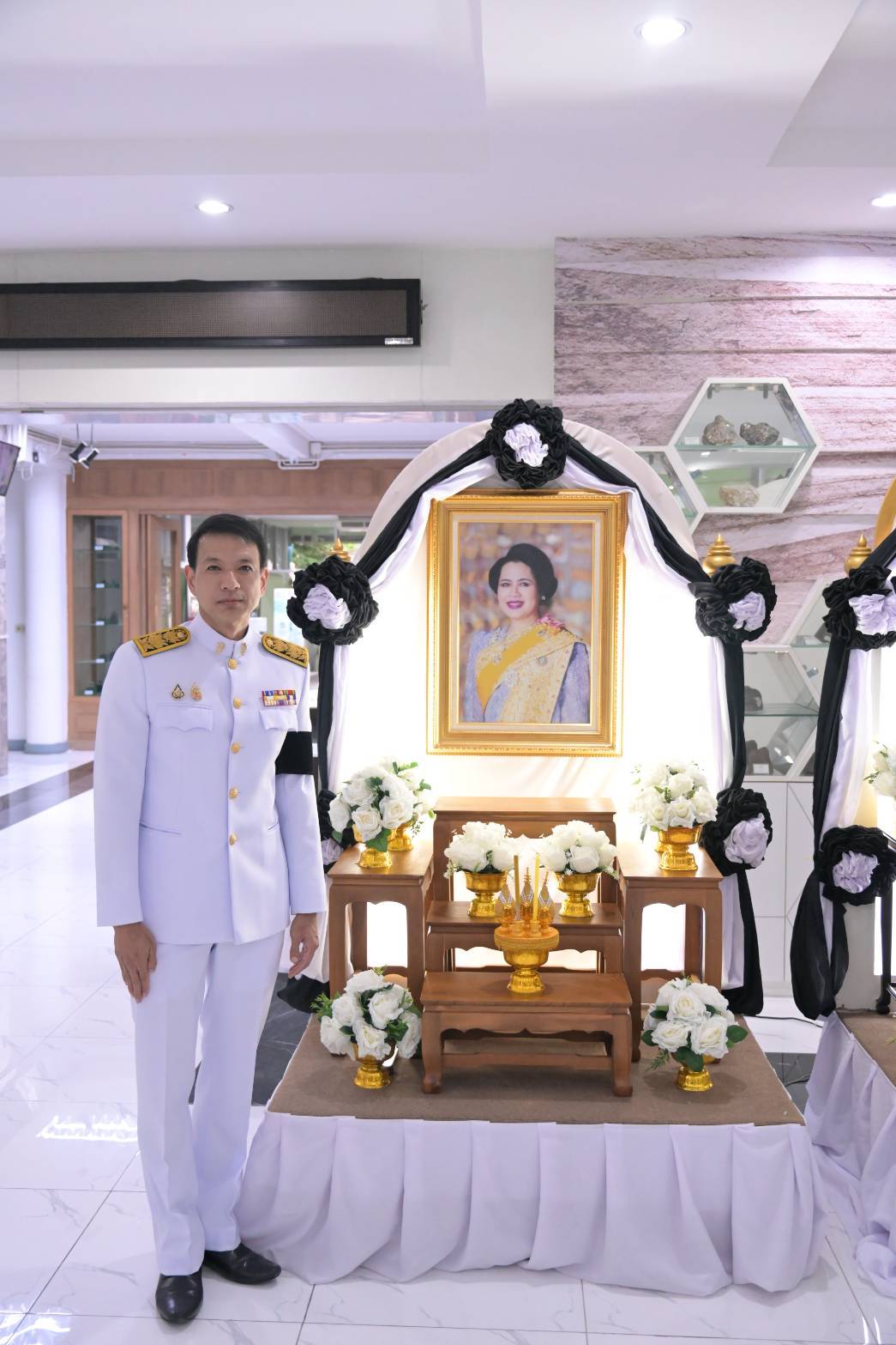 อพร. เป็นผู้แทน ปกอ. เฝ้ารับเสด็จสมเด็จพระกนิษฐาธิราชเจ้า กรมสมเด็จพระเทพรัตนราชสุดา ฯ สยามบรมราชกุมารี เสด็จฯ แทนพระองค์ไปในพิธีบำเพ็ญกุศลทักษิณานุปทาน (กงเต๊ก) ถวายพระบรมศพ สมเด็จพระนางเจ้าสิริกิติ์ พระบรมราชินีนาถ พระบรมราชชนนีพันปีหลวง
