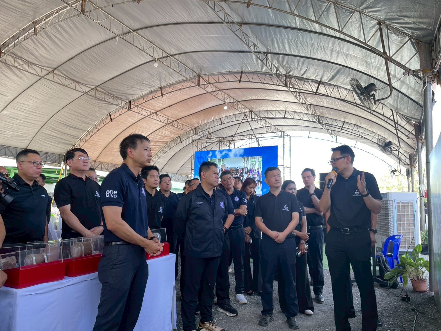 อพร. ร่วมคณะ รวอ.วราวุธ เปิดงานมหกรรมรวมพลัง 3 มิติ พา SME ไทยโตยั่งยืน และเข้าเยี่ยมชม บริษัท เอเซีย แปซิฟิค โปแตซ คอร์ปอเรชั่น จำกัด ณ จ.อุดรธานี