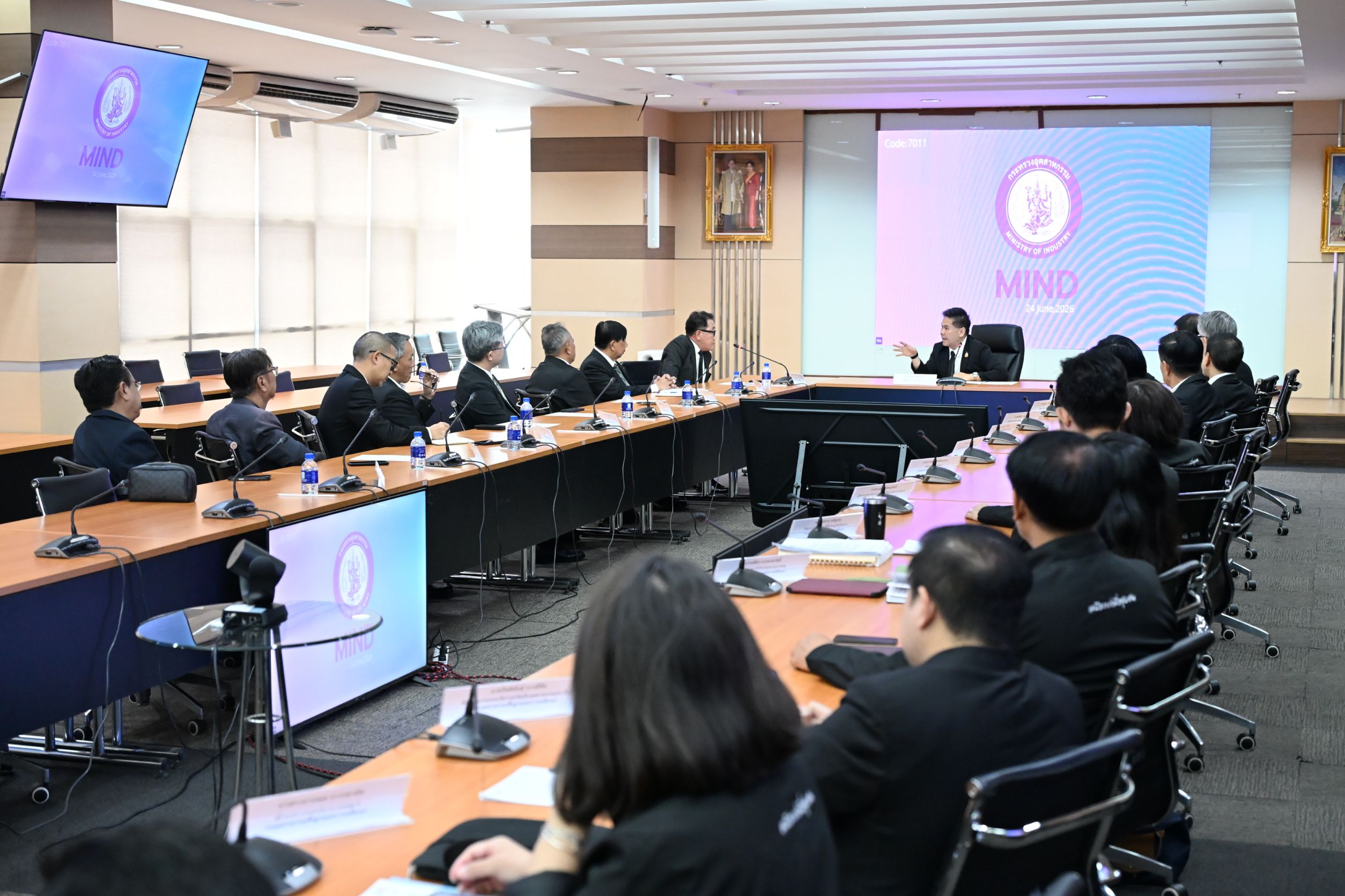 กพร. ร่วมคณะ รวอ. ในโอกาสคณะกรรมการสภาการเหมืองแร่เข้าพบ