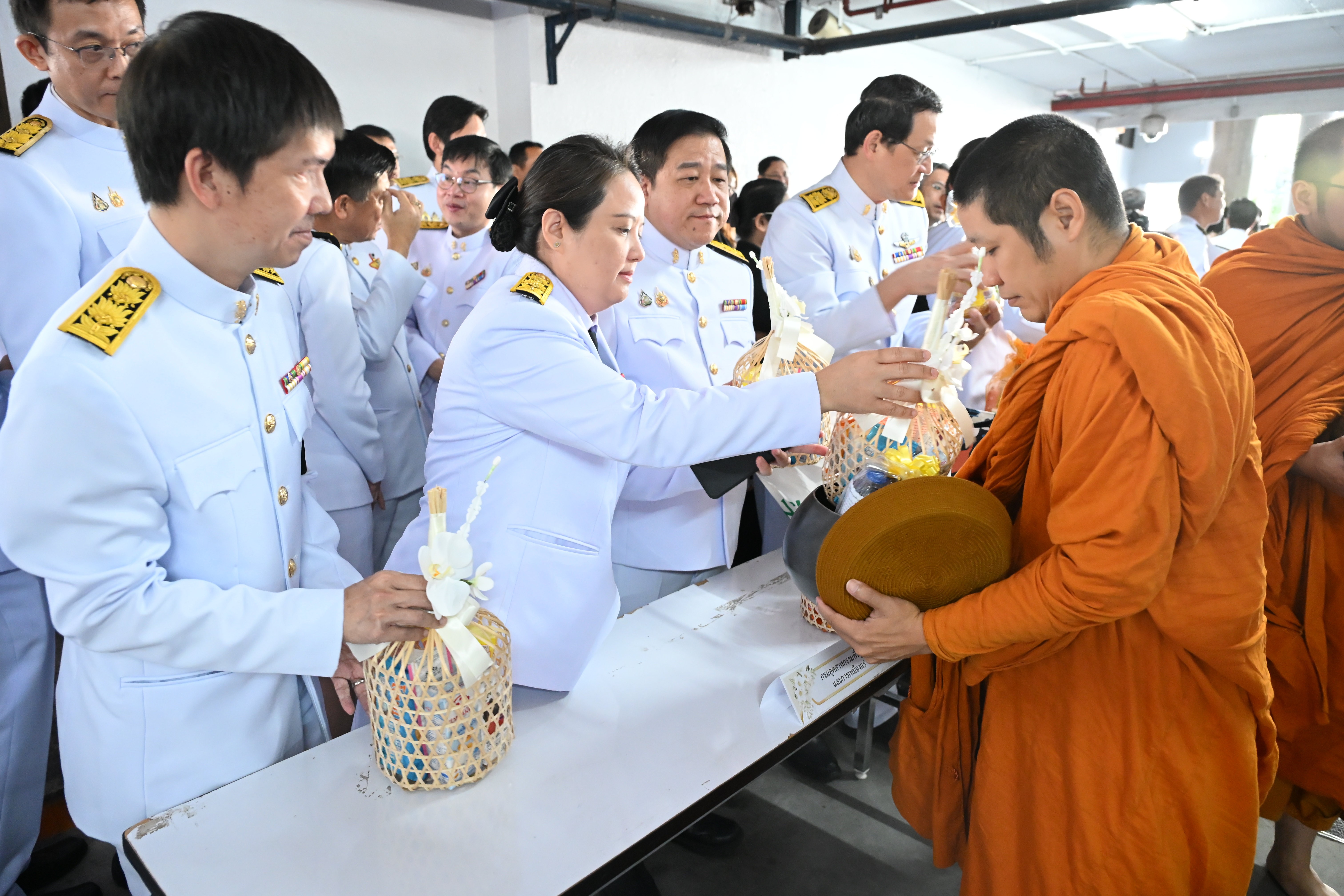 กพร. ร่วมพิธีบำเพ็ญกุศลปัณรสมวาร 15 วัน และทำบุญตักบาตร เพื่ออุทิศถวายเป็นพระกุศลแด่สมเด็จพระเจ้าลูกเธอ เจ้าฟ้าพัชรกิติยาภา นเรนทิราเทพยวดี กรมหลวงราชสาริณีสิริพัชร มหาวัชรราชธิดา