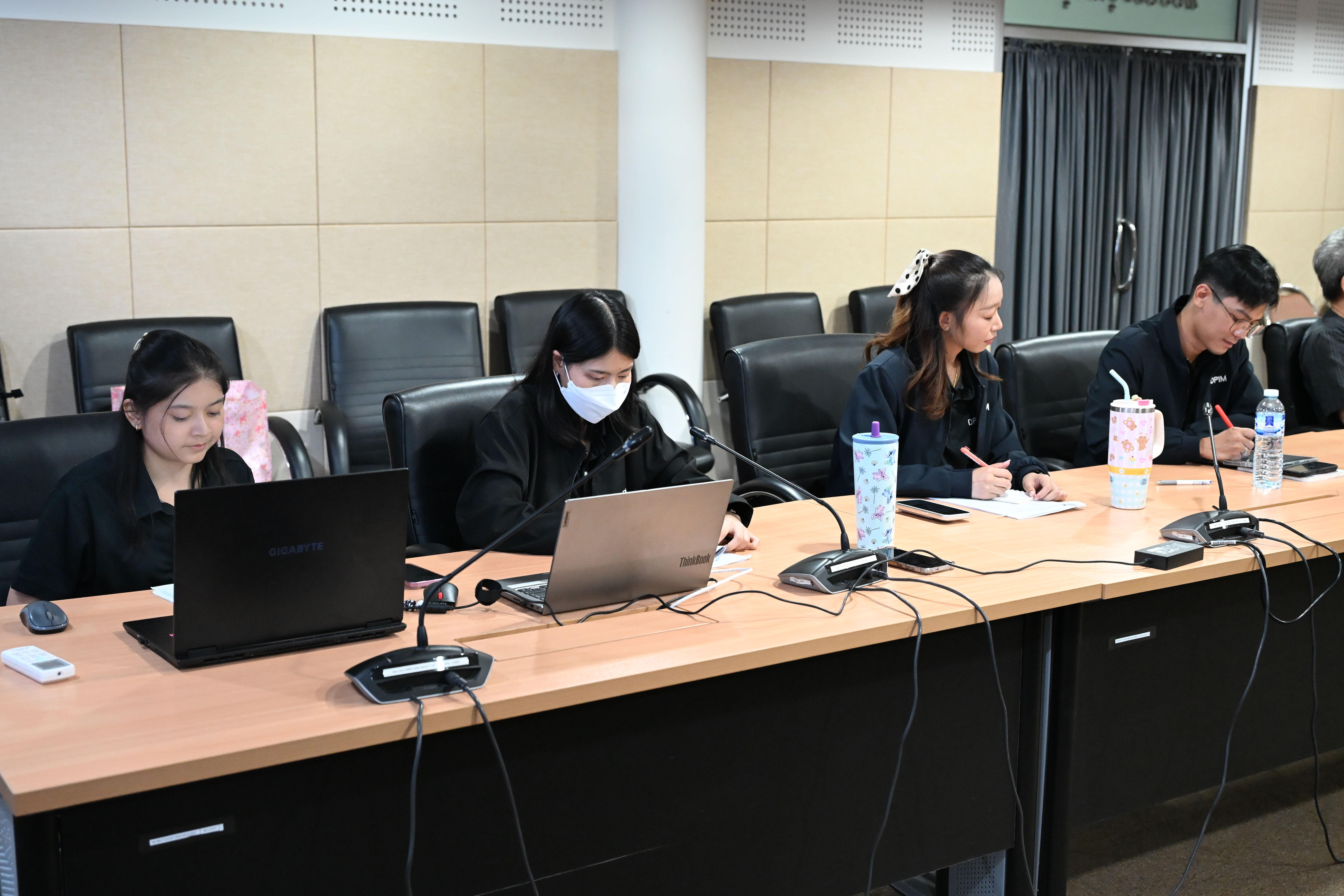 อพร. เป็นประธานการประชุมผู้บริหาร กพร. ครั้งที่ 5/2569